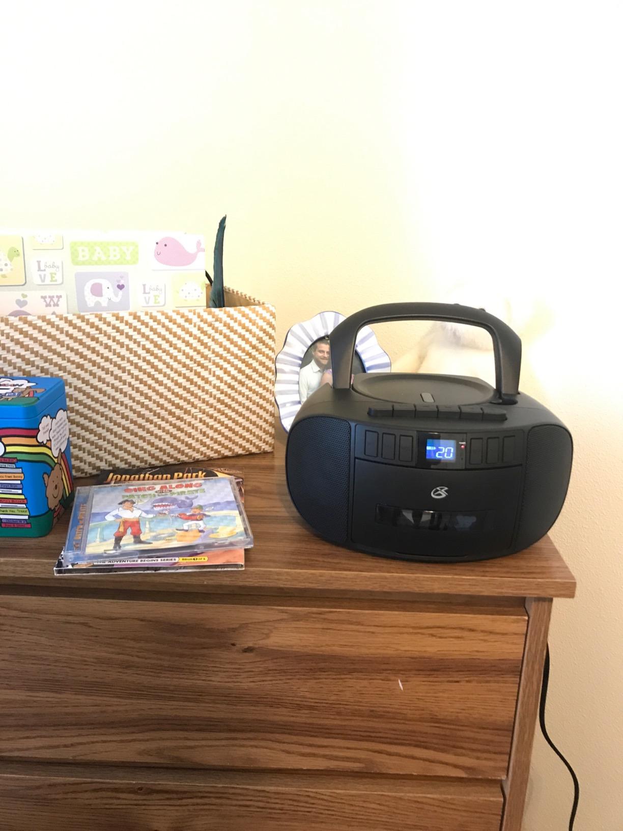 GPX BCA209B Portable Am/FM Boombox with CD and Cassette Player, Black customer photo 1