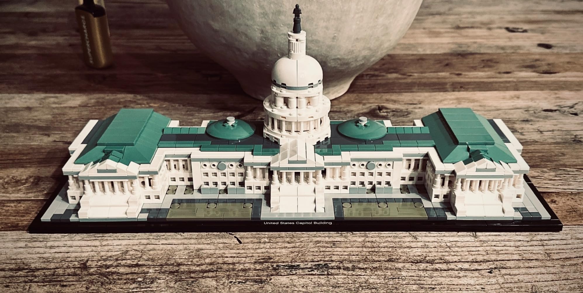 LEGO Architecture 21030 United States Capitol Building Kit (1032 Pieces) customer photo 1