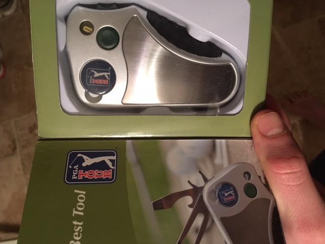 Golfer's Best Tool - 6-in-1 Golf Multitool | Stroke Counter, Divot Repair, Brush, Ball Marker, Cleat Tightener, Club Cleaner | Compact Golf Gift & Souvenir customer photo 1