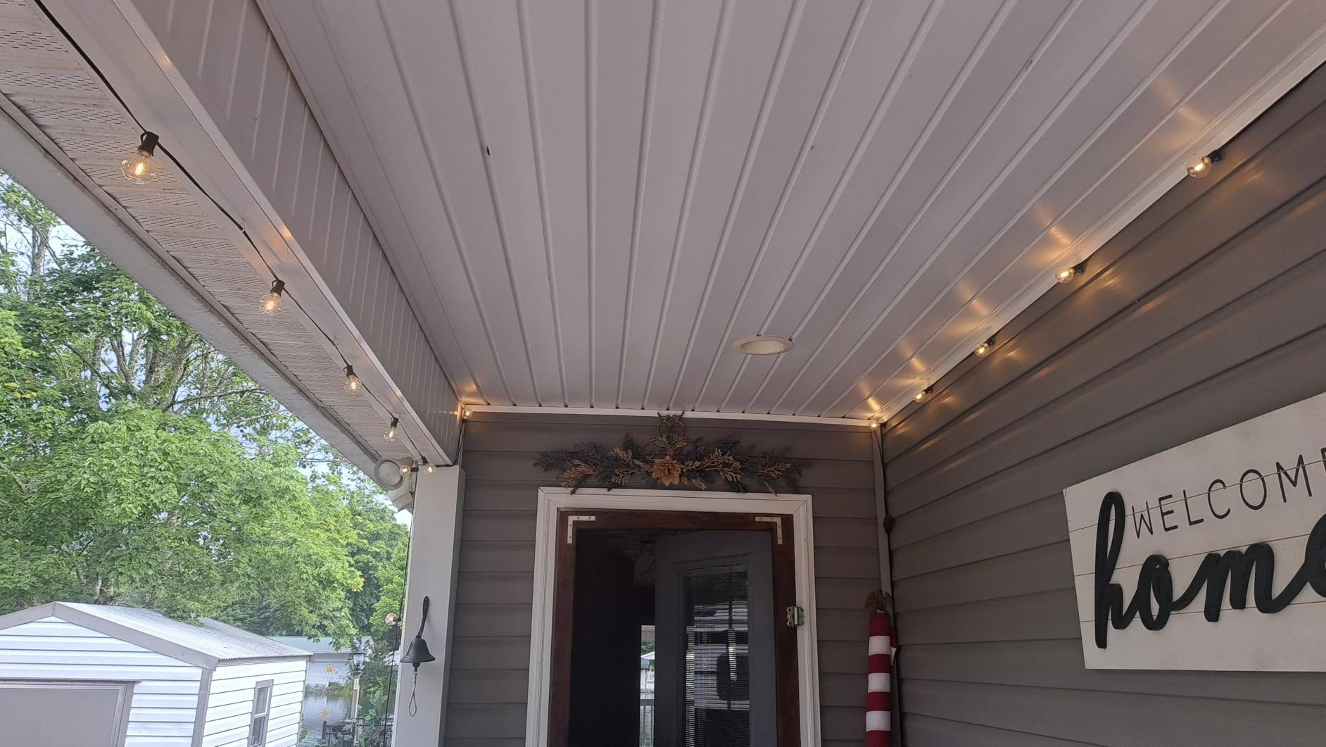 Brightown Outdoor String Lights, 69FT G40 LED IP65 Waterproof Patio Lights | 30 Shatterproof Edison Bulbs, Plug-In, Dimmable, Connectable, Hanging Light for Backyard Porch Party Christmas Decorative customer photo 1