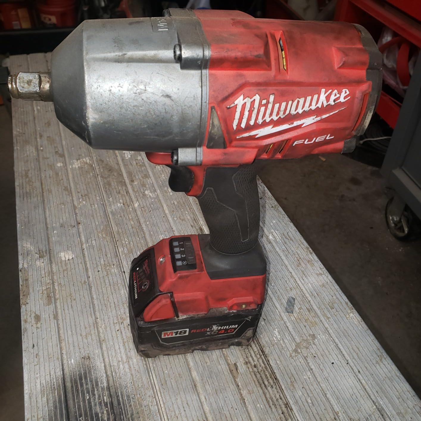 Milwaukee 2767-20 M18 Fuel High Torque 1/2 Impact Wrench with Friction Ring customer photo 2