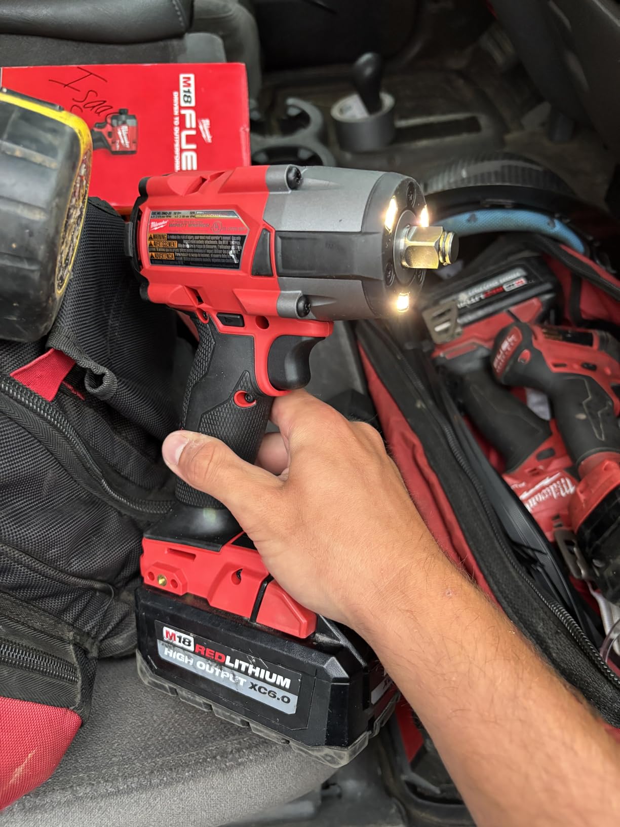 Milwaukee 2962-20 M18 18V Fuel 1/2 Mid-torque Impact Wrench with Friction Ring customer photo 1