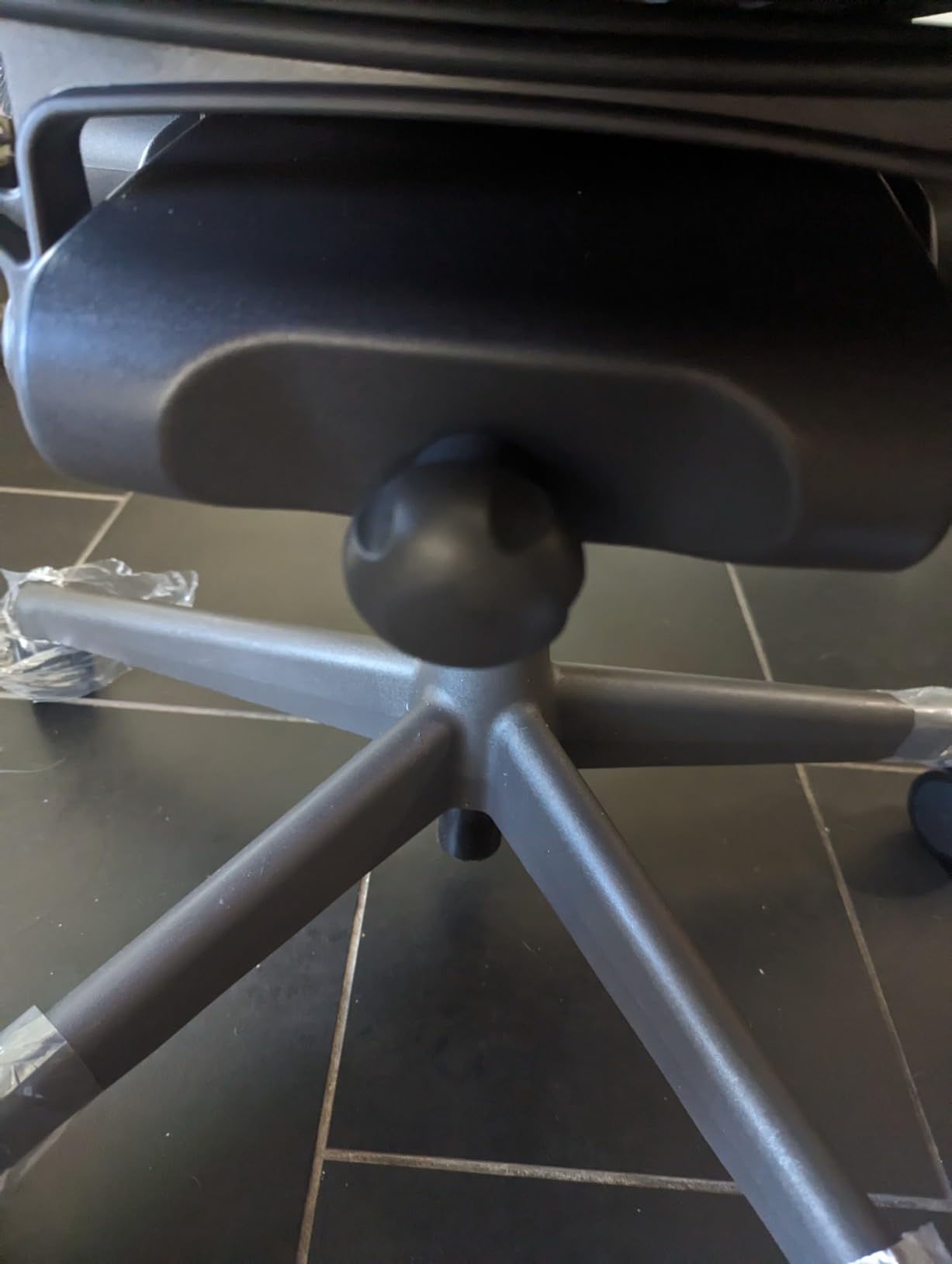 Herman Miller Celle Chair - Adjustable Lumbar Support, Seat Height, Depth, Adaptive Armrest, Tilt Tension - Repackaged Ergonomic Office Chair, Comfortable Desk Seating customer photo 1