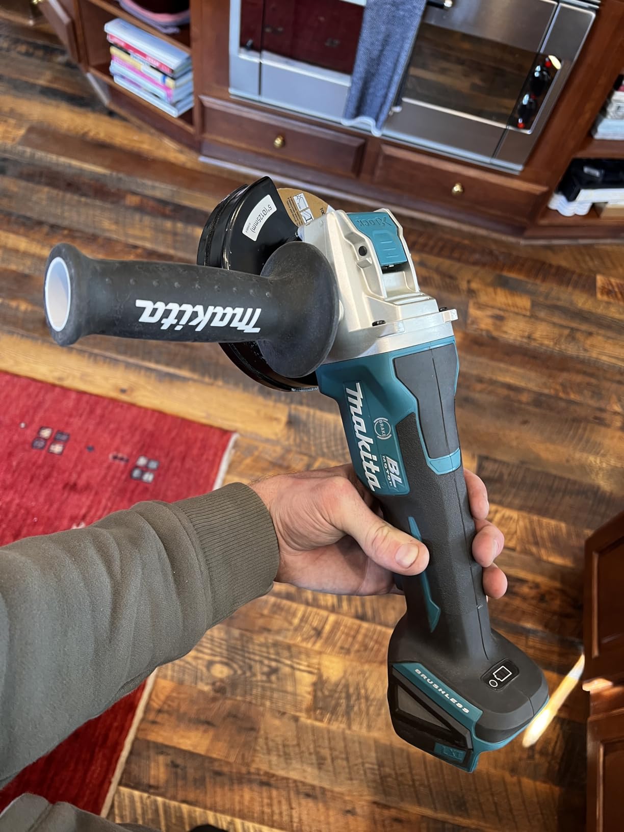 Makita XAG26Z 18V LXT Lithium-Ion Brushless Cordless 4-1/2