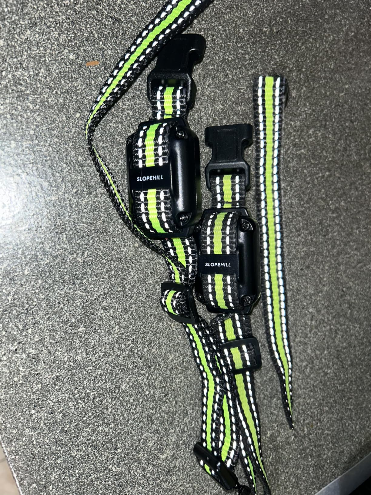 SLOPEHILL Dog Training Collar with Remote, 4200FT Electric Shock Collar, Waterproof E-Collar with Beep, Vibration, Shock, Flash Light and No Shock Mode, Fit for 8-140lbs Small Medium Large Dogs customer photo 1