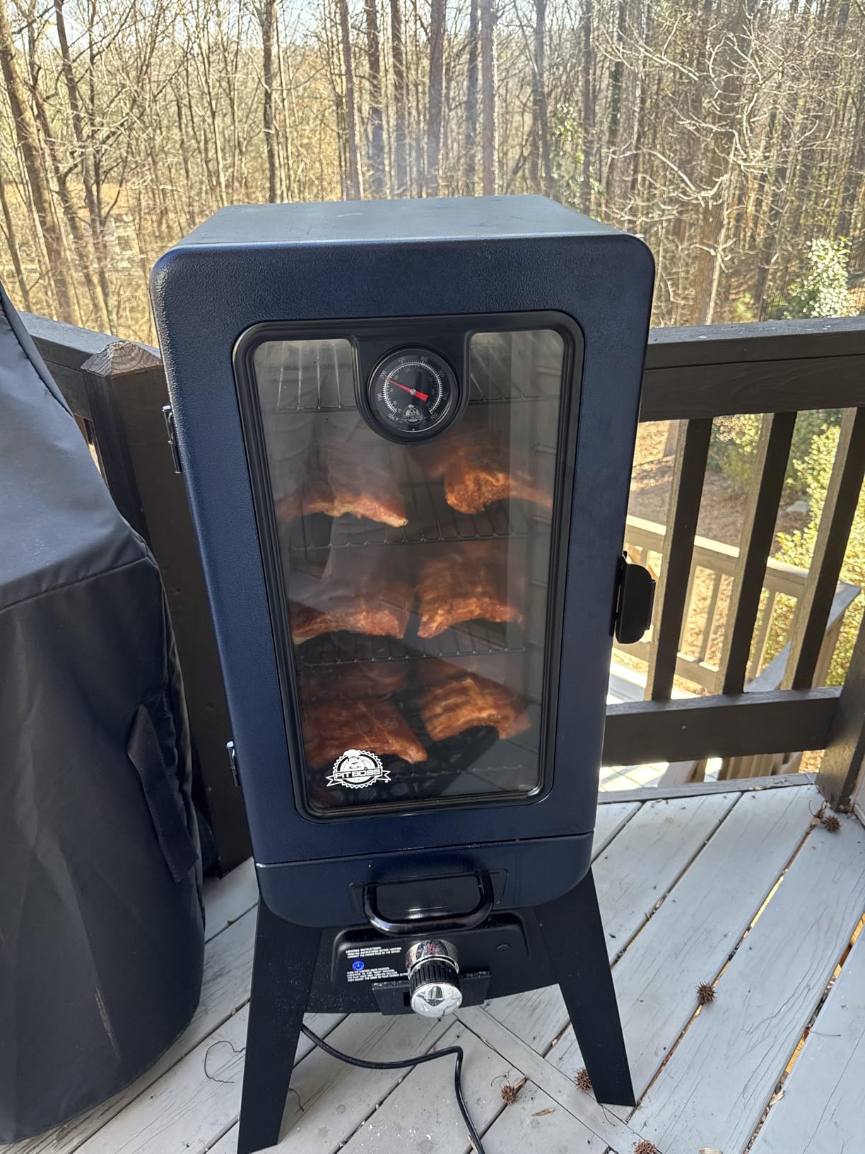 Pit Boss 3-Series Electric Vertical Smoker with Analog Controller, 748-Sq. In. 4-Rack Cooking Space, 100°F to 325°F Temperature Range, 1,650-Watt Heating Element, Meat Probe, Blue Hammertone customer photo 1