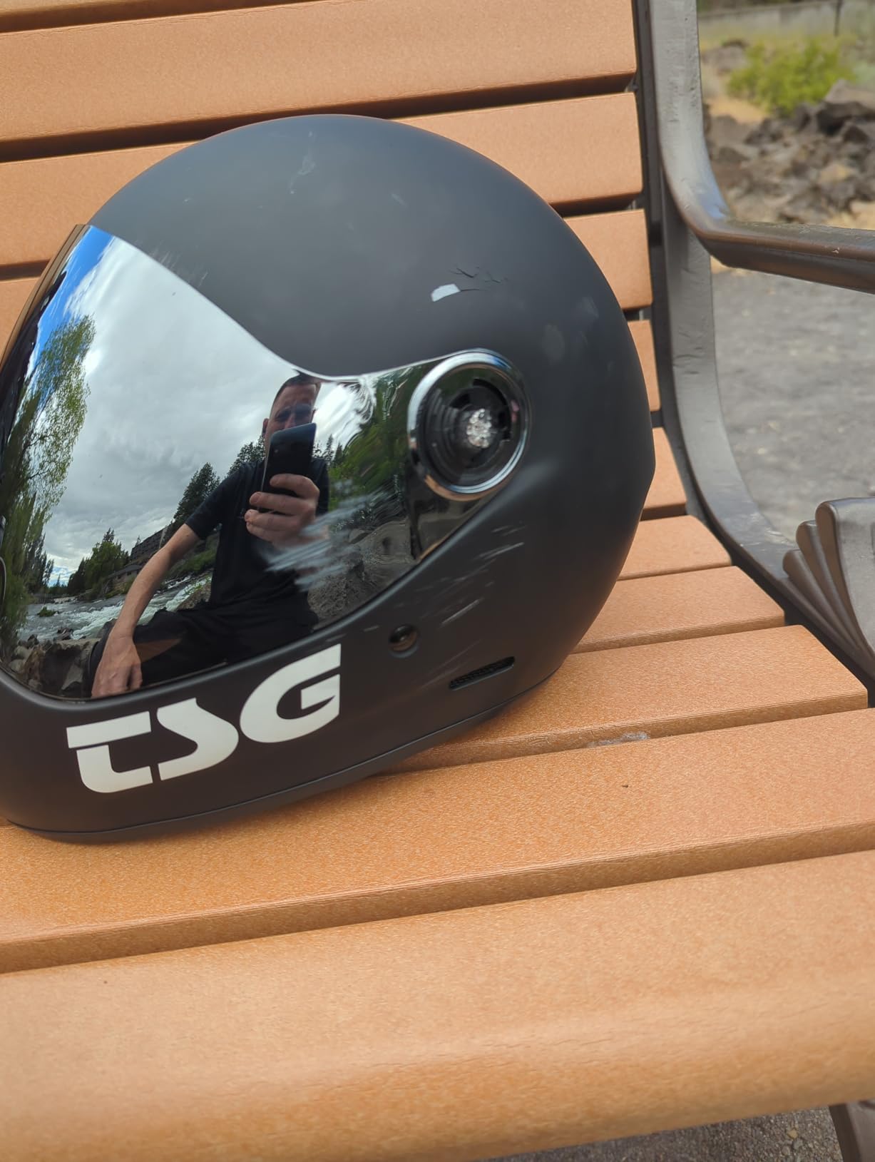 Pass Pro Full-face Helmet w/Two Visors | Performance Helmet for Downhill Skateboarding, E-Skating, E-Onewheeling, Longboarding | Compact, Aerodynamic | Scratch Proof Visor, Nose Ports, Anti Fog customer photo 1