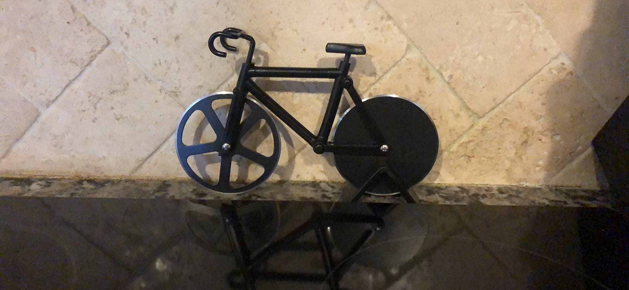 Bicycle Pizza Cutter Wheel - Gifts for Cyclists, Men, Dad, Bike Lovers - Funny Kitchen Gadgets - Cool Father's Day, Christmas, Birthday, White Elephant Gifts - Stainless Steel Pizza Slicer(White) customer photo 2