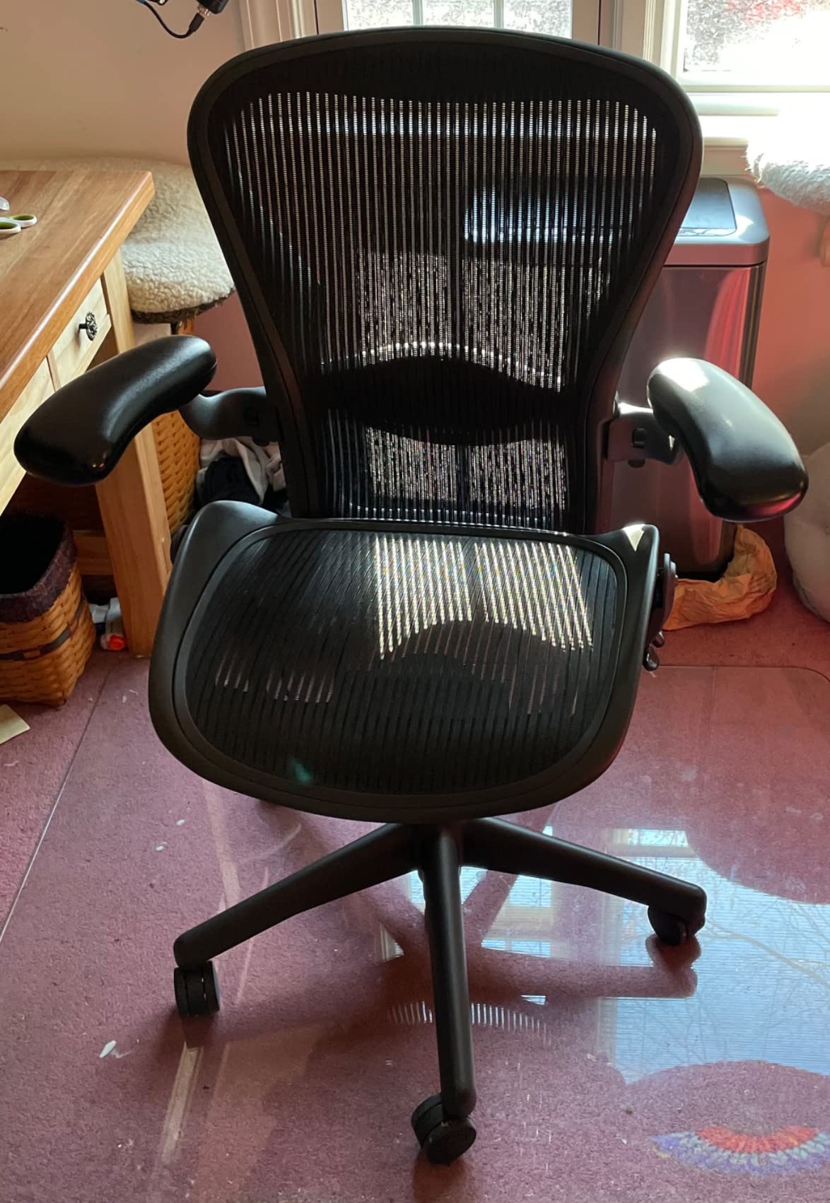 Herman Miller Office Chair Size B | Fully Adjustable with All Features Included | Quick and Easy Assembly | Renewed | 10 Year Warranty | Hardwood Floor Roller Blade Style Wheels Included customer photo 1