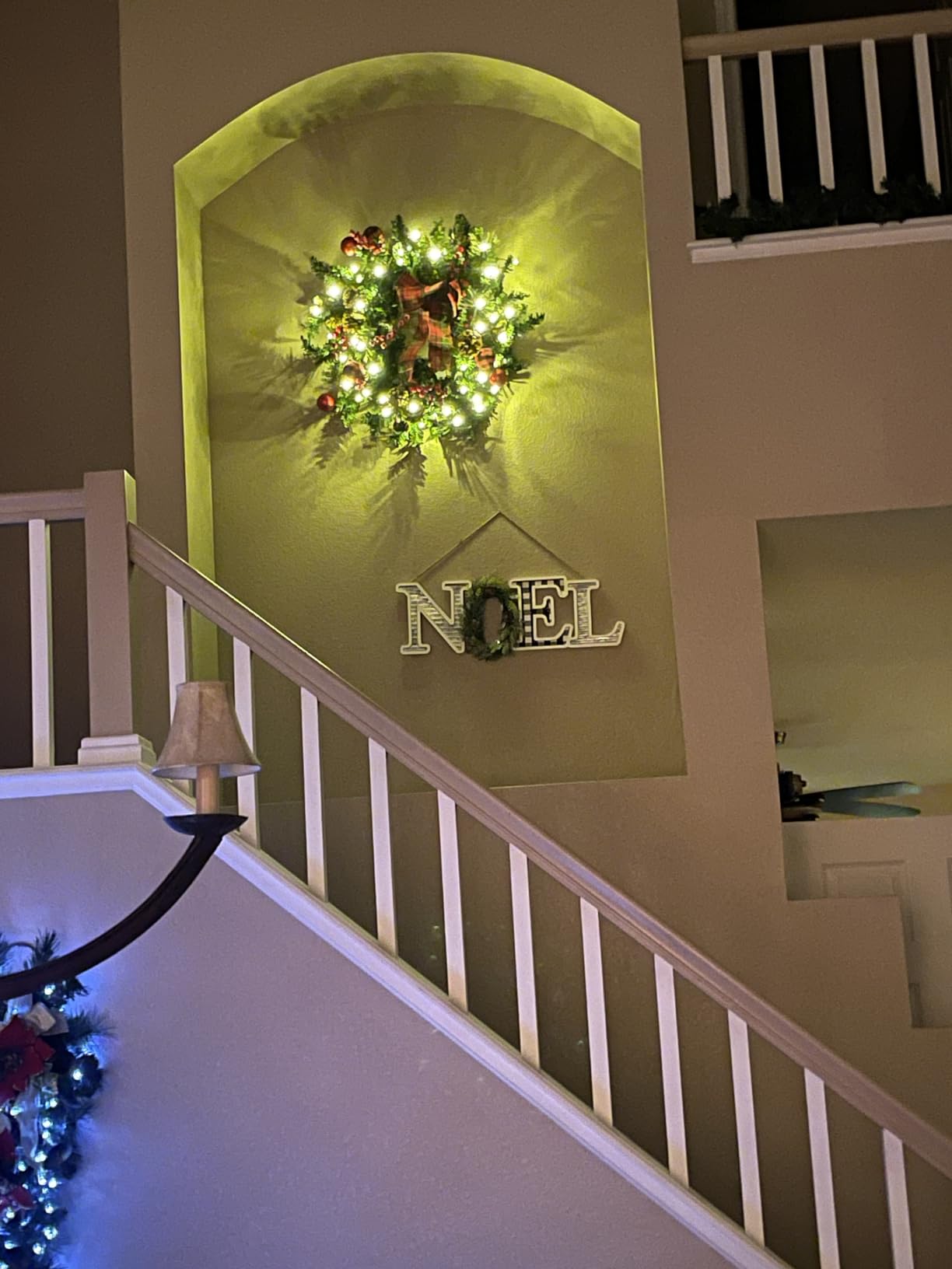 CEWOR 24in Christmas Wreaths for Front Door Decorations Pre Lit Artificial Christmas Wreath with Lights Bow Indoor Outdoor Holiday Party Decorations for Windows Yard Wall Mantel Door customer photo 2