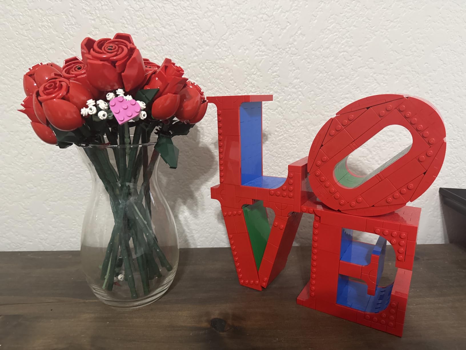 LEGO Botanicals Bouquet of Roses Artificial Flowers - Fake Red Roses Building Set for Adults, Ages 18+ - Gifts for Birthdays for Her - Home Decor for Table Display - 10328 customer photo 2