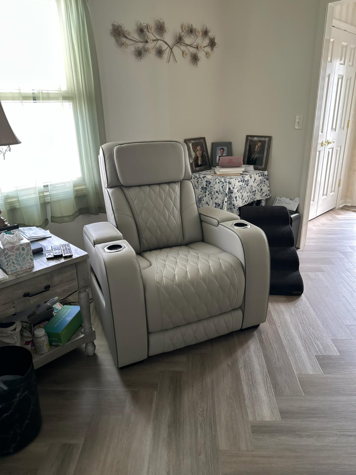 Signature Design by Ashley Boyington Contemporary Leather Match Power Recliner with Adjustable Headrest, Cup Holders, USB Port and Air Massage System, Light Gray customer photo 2