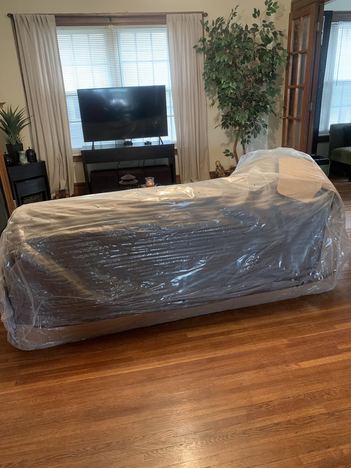 Signature Design by Ashley Bixler Sofa, No Assembly Required, Olive Green Chenille Upholstered 3-Seater Couch, Anti-Sag Platform Foundation, Button-Tufted Back, Living Room Furniture, 79 Inches customer photo 2