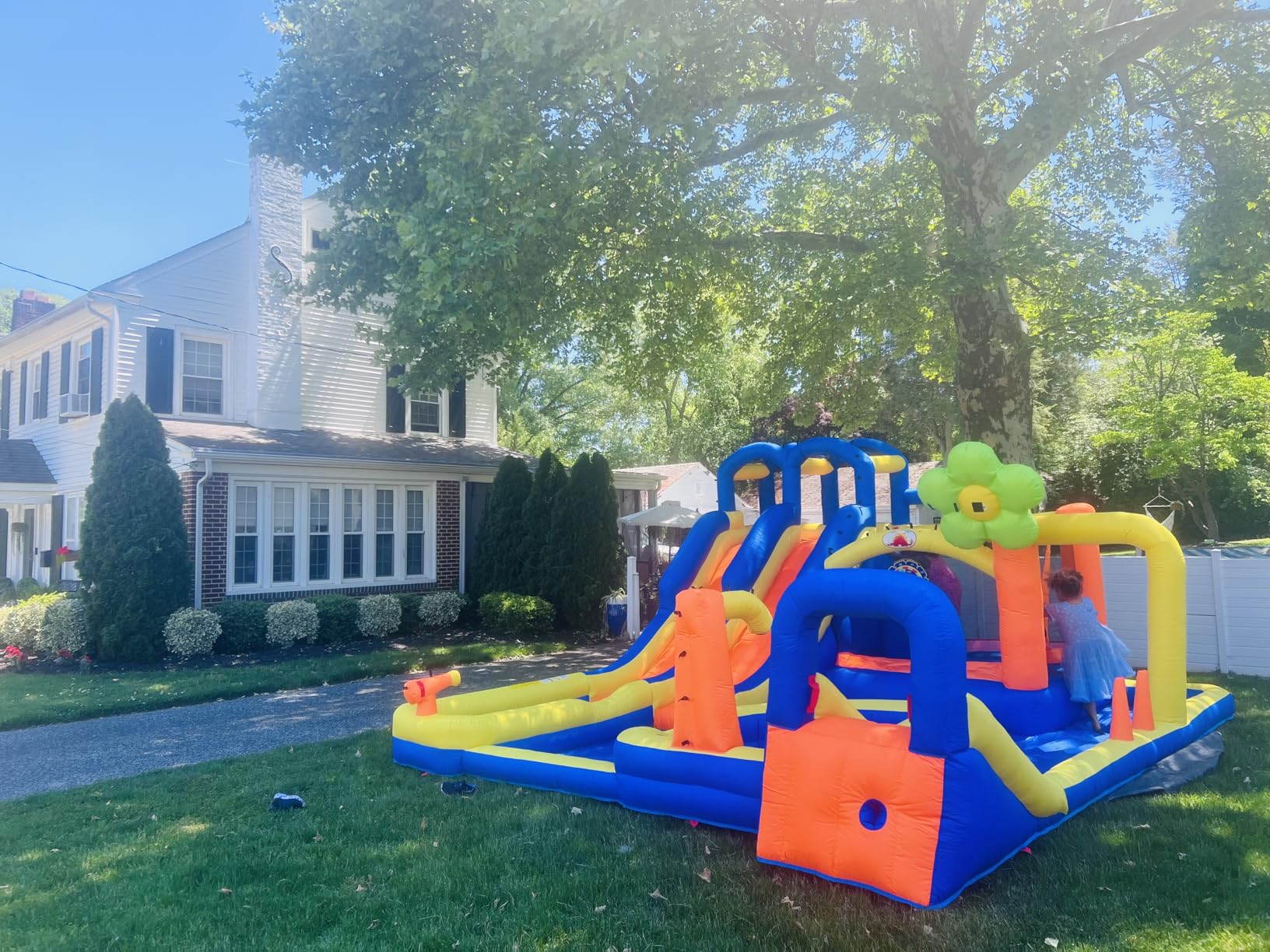 WELLFUNTIME 14 in 1 Inflatable Water Park with 3 Slides Bounce House, Dartboard, Ring Toss Game, 650W Blower, Backyard Waterslide for Kids customer photo 2