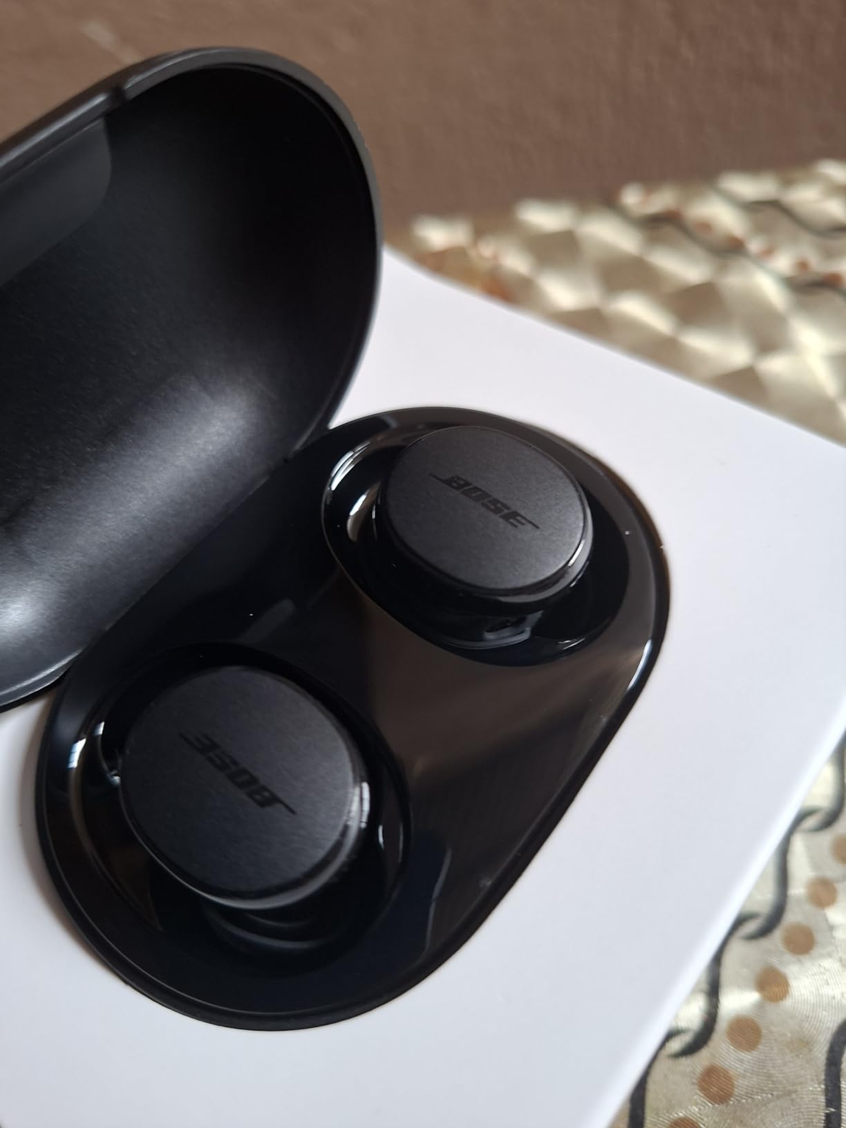 Bose QuietComfort Earbuds - True Wireless Bluetooth Earbuds with Active Noise Cancellation customer photo 1