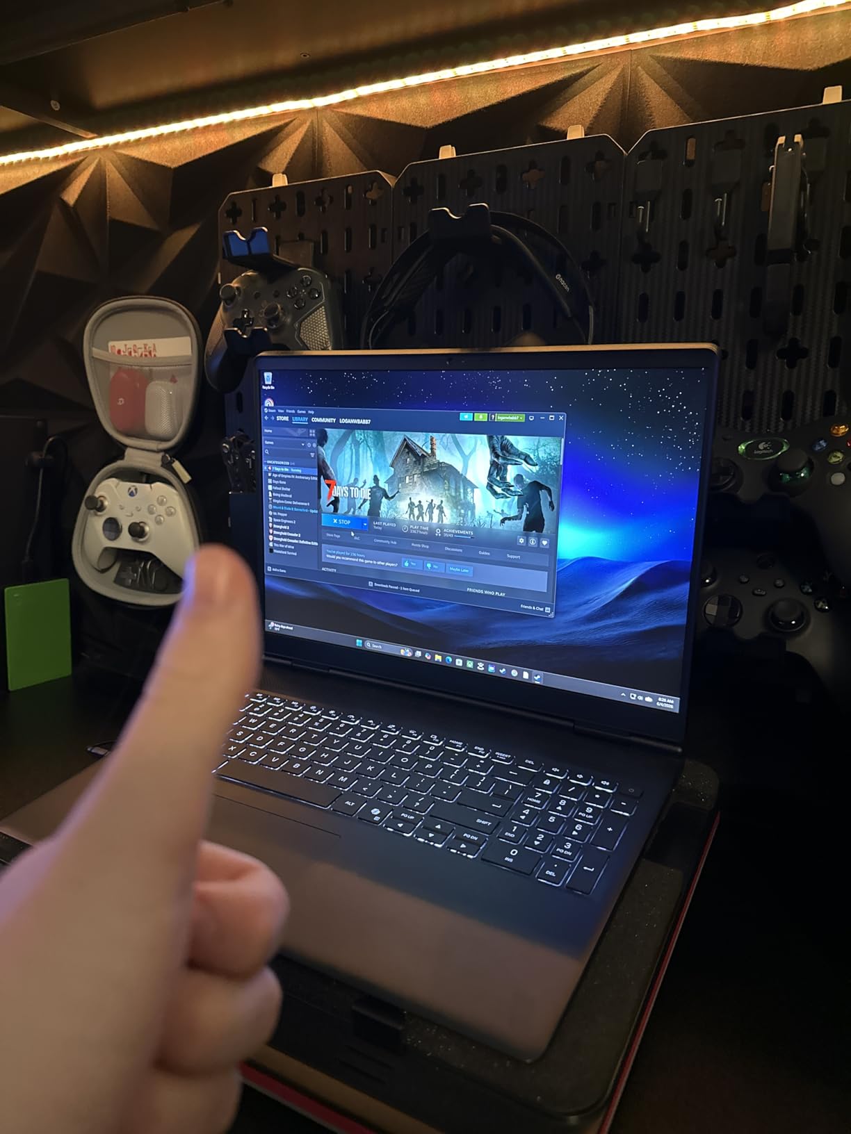 2026 Alienware 15 Gaming Laptop (15.3