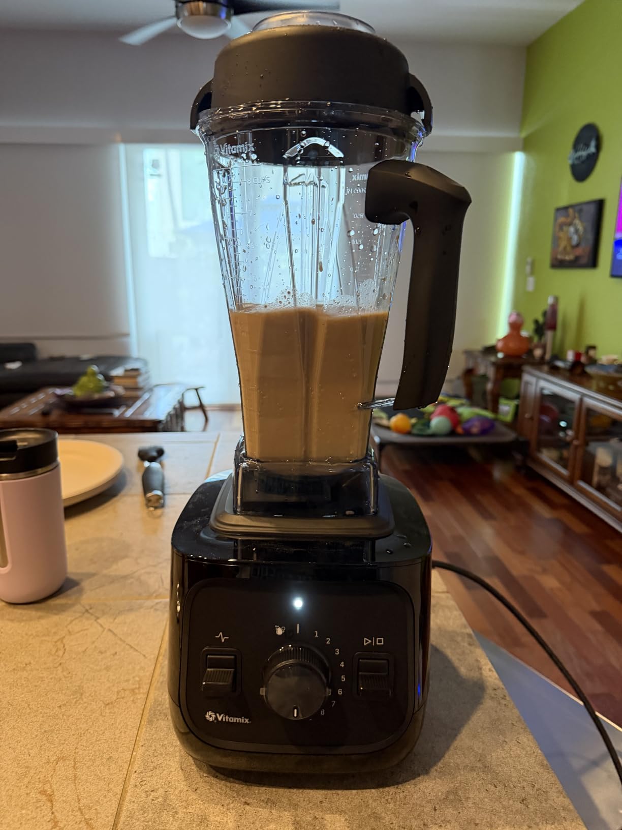 Vitamix VX1 Blender, Professional-Grade Kitchen Blender, 10-Speeds, 64 Oz Classic Container, Black customer photo 2