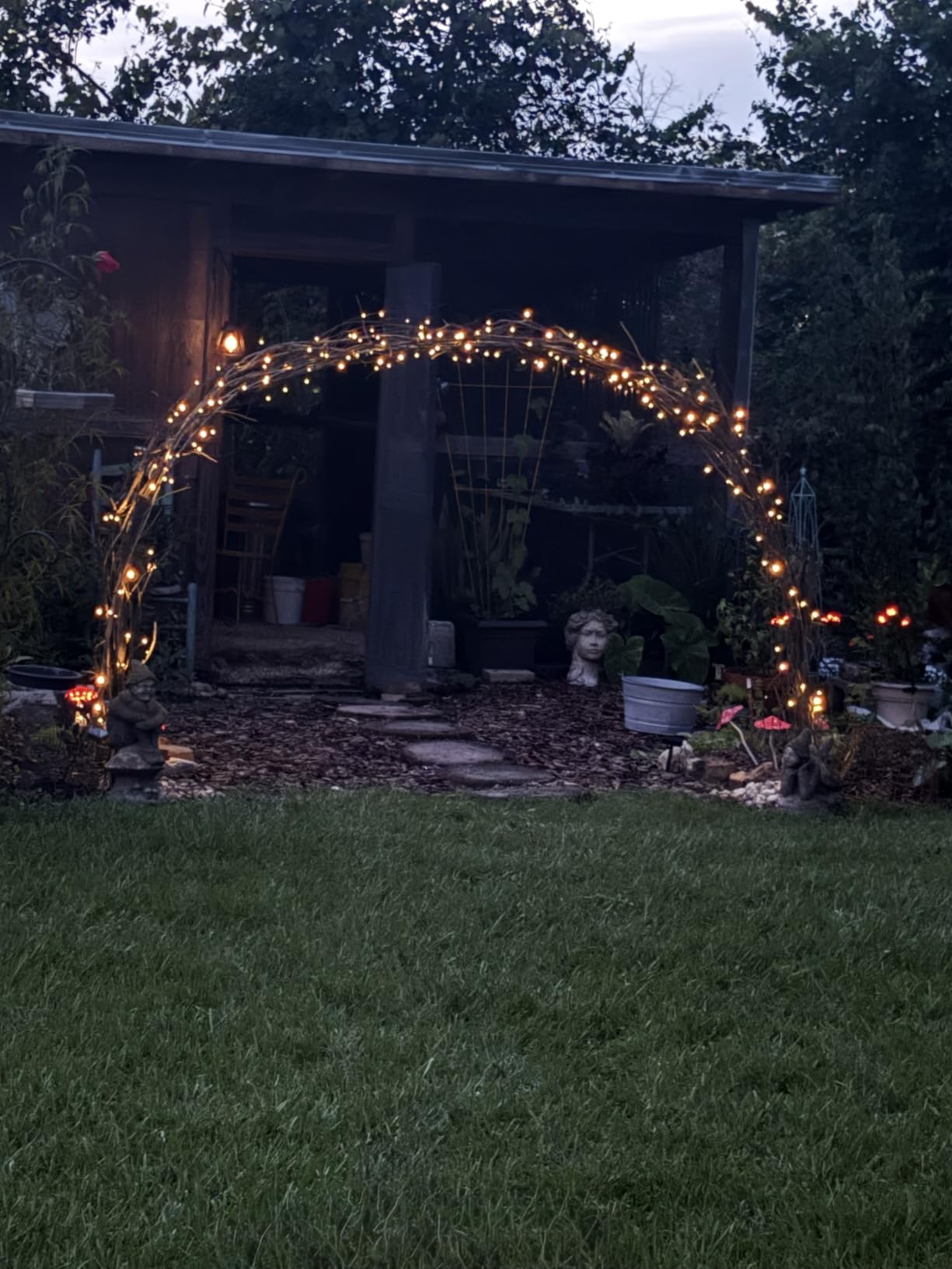 Brightown 2 Pack Solar String Lights Outdoor Waterproof, 80 FT 200 LED Solar Powered Christmas Lights with 8 Modes, Auto On/Off, Patio Lights for Outside Tree Garden Balcony Party Decor (Warm White) customer photo 1