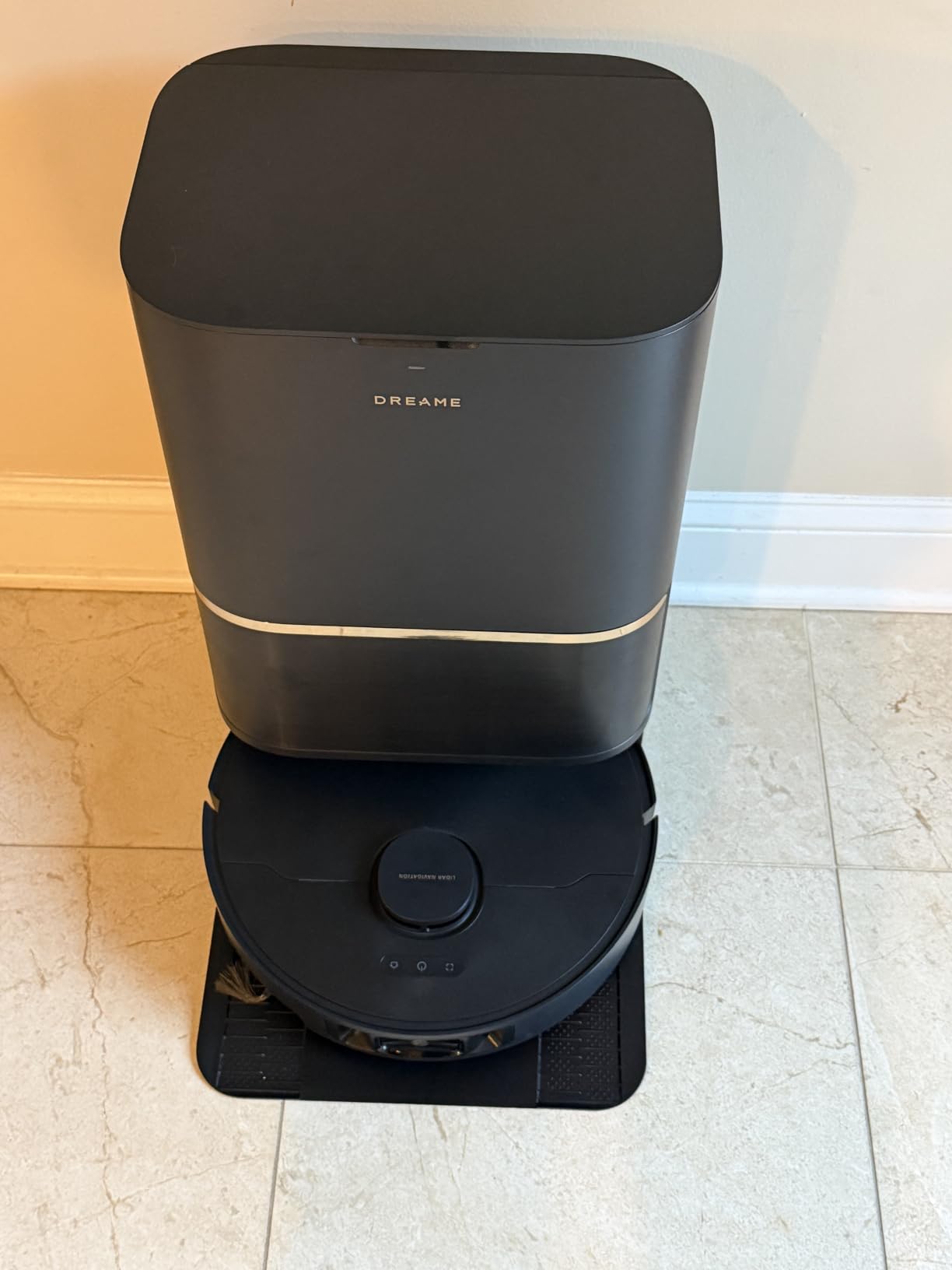 DREAME L60 Ultra FE Robot Vacuum and Mop, Auto-Empty and 100C Self-Cleaning Mop, 30,000Pa Suction, Obstacle Avoidance and 360 Navigation, Corner to Edge Deep Cleaning, TriCut Brush, White customer photo 1