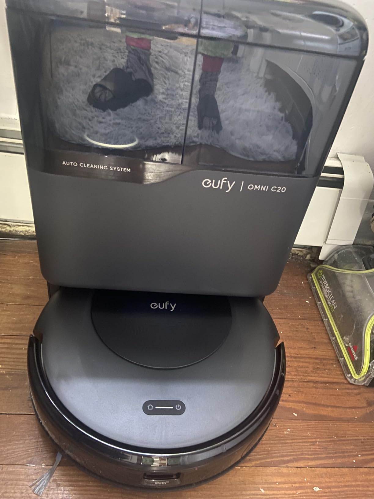 eufy Certified Like-New X10 Pro Omni Robot Vacuum and Mop Combo, 8000Pa Suction, Dual Mops with 12mm Auto-Lift, AI Obstacle Avoidance, Auto Washing & Drying, Self-Emptying, White (Renewed) customer photo 1