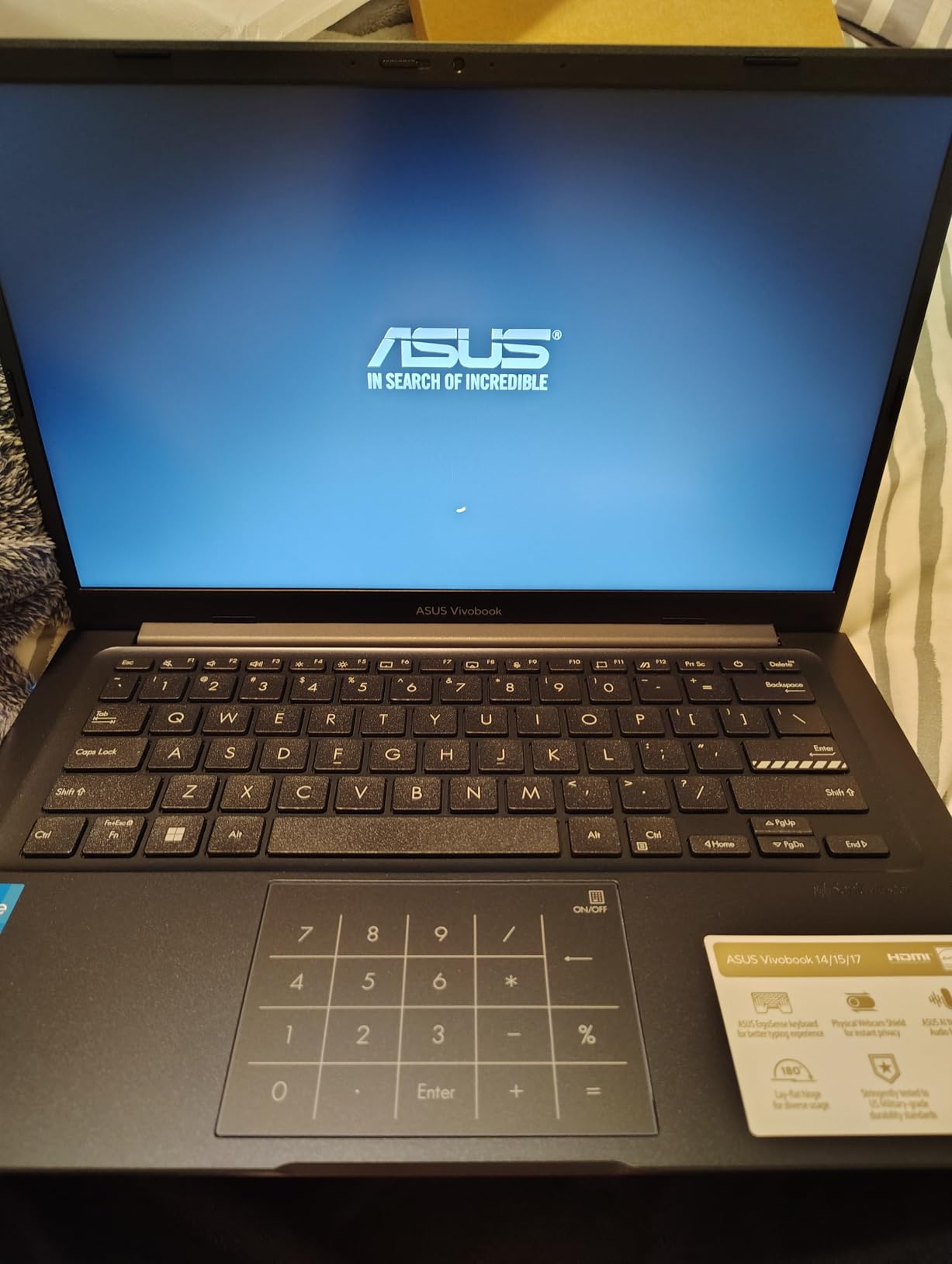 ASUS Vivobook 14