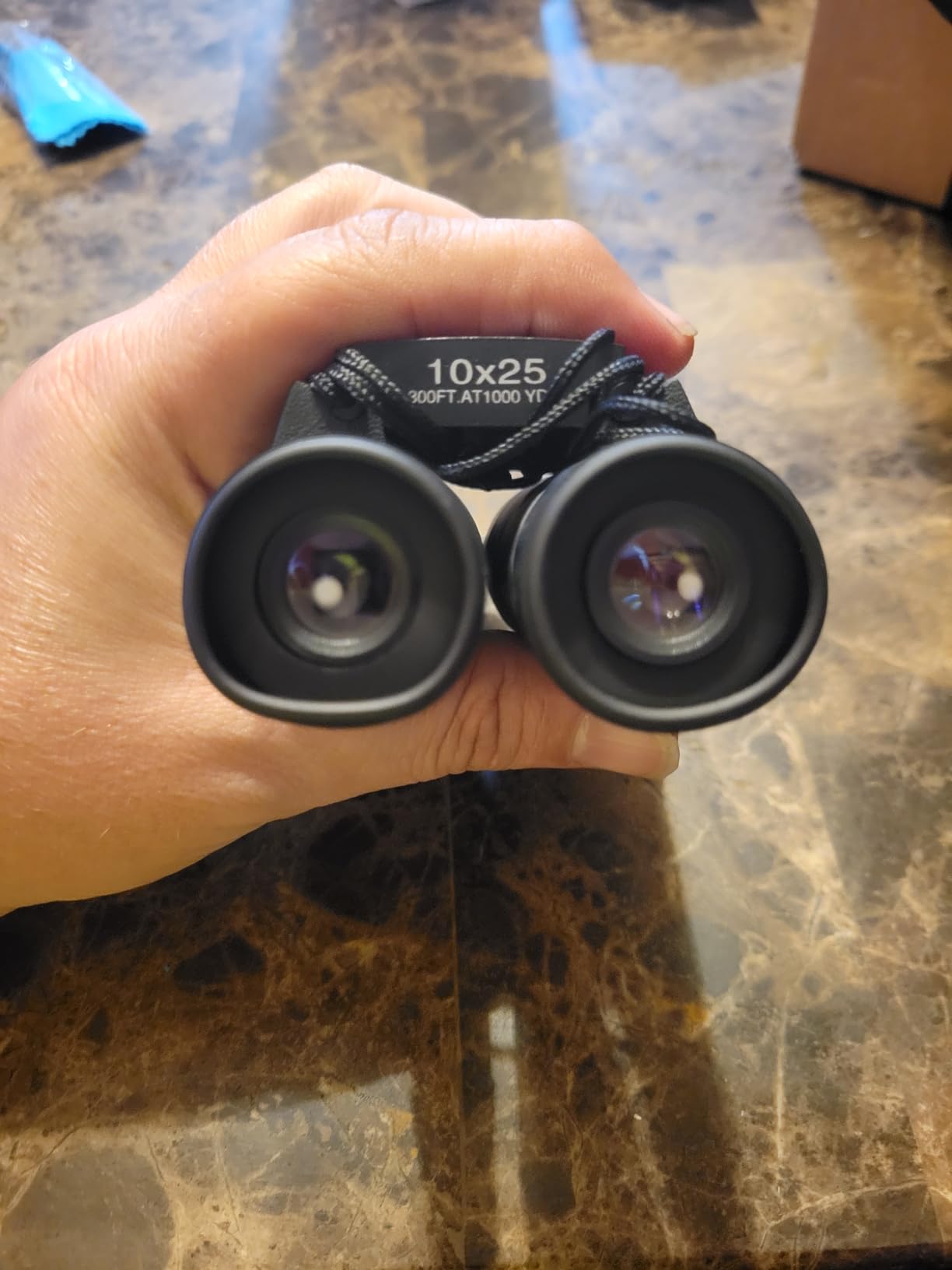 Bushnell 10x25 Powerview Binoculars, Compact Folding Roof Prism, for Adults and Kids, Concerts, Birdwatching, Hiking, Sports, Rubber Armor (132516C) customer photo 1
