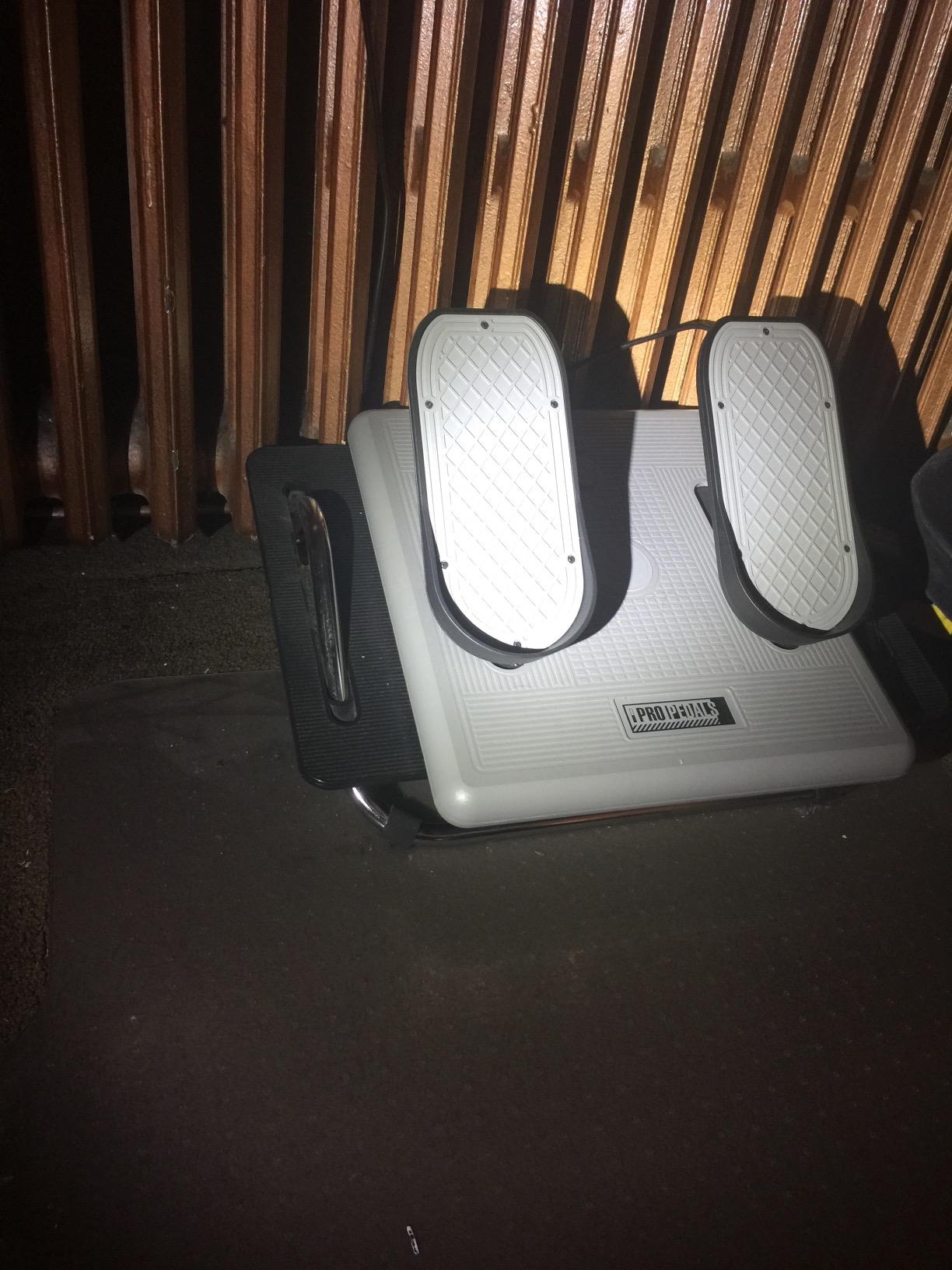 CH Products Pro Pedals USB Flight Simulator Pedals (300-111) customer photo 2
