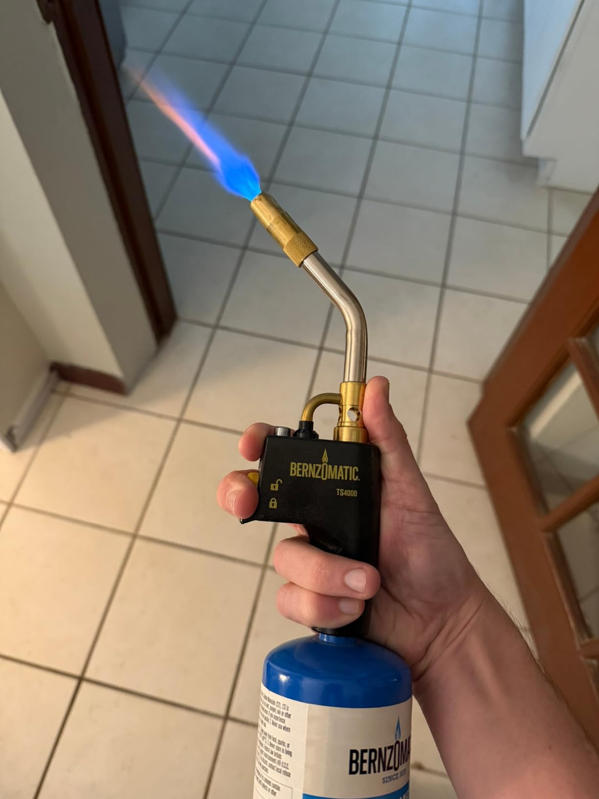 Bernzomatic TS4000 Trigger Start Torch 361524 (TS4000 Torch) | Hand Torch for Kitchen Cooking, Weed Burner, Welding & Soldering | MAPP Gas Compatible | Fits Propane Tank customer photo 1