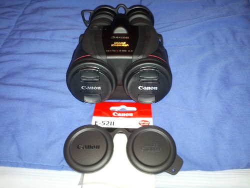 Canon 10x42 L is WP Image Stabilized Binoculars customer photo 2