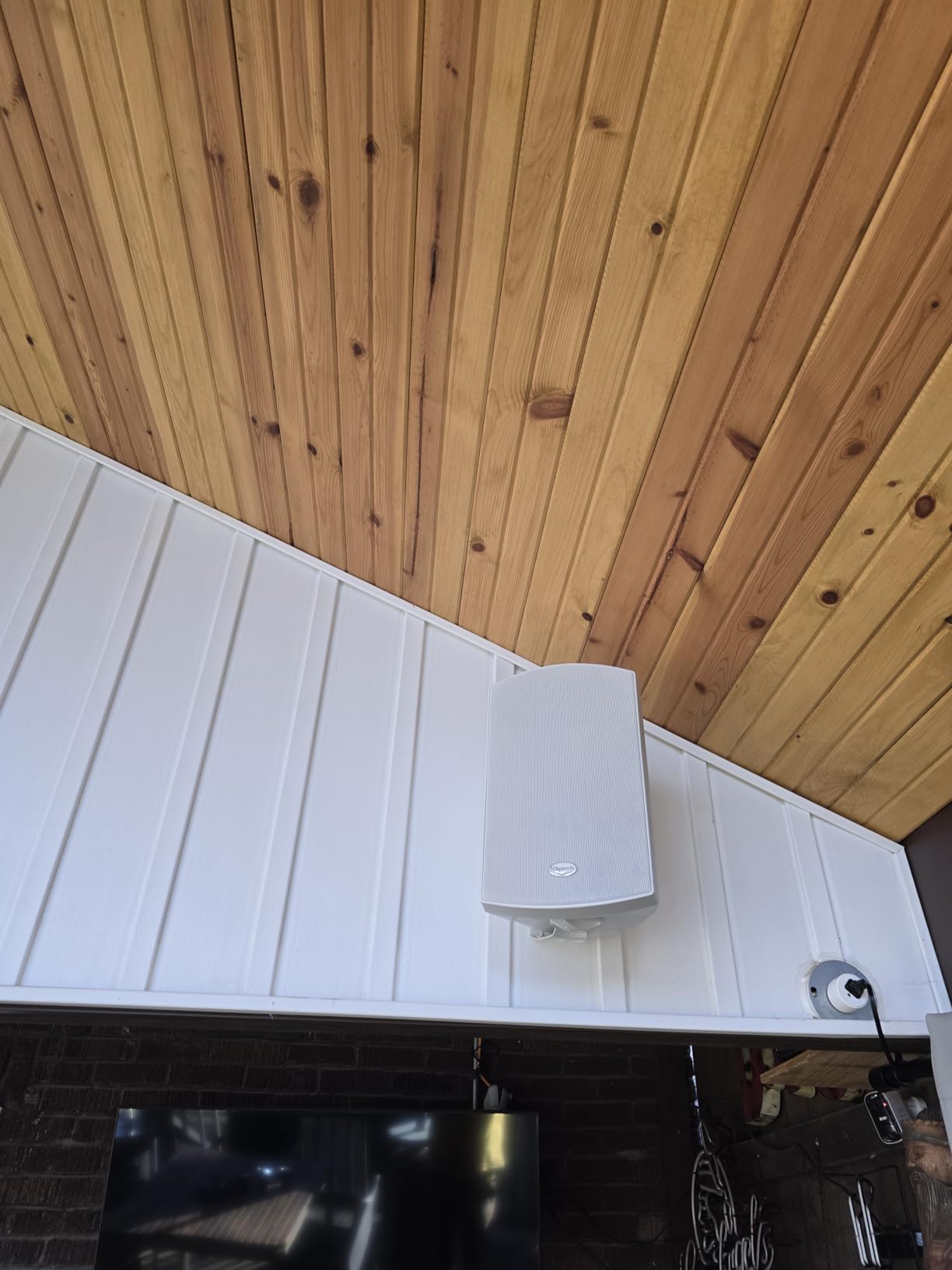 Klipsch AW-650 Indoor/Outdoor Speaker - White (Pair) customer photo 1