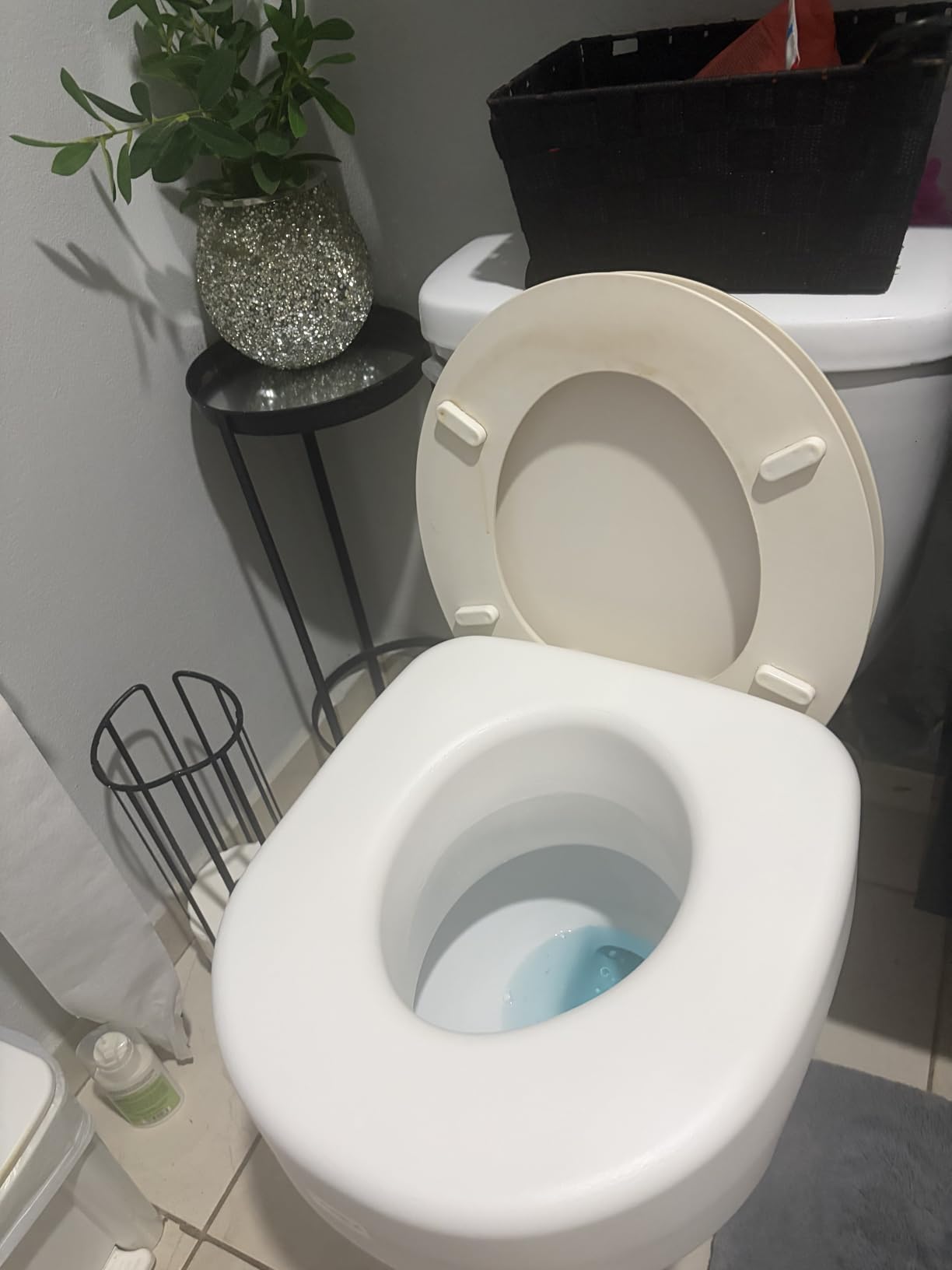Carex Toilet Seat Riser, Adds 5 Inches of Height, Elevated and Raised Toilet Seat with 300 lbs Capacity, Standard Riser for Elderly and Handicap, Universal, Slip-Resistant, White customer photo 1