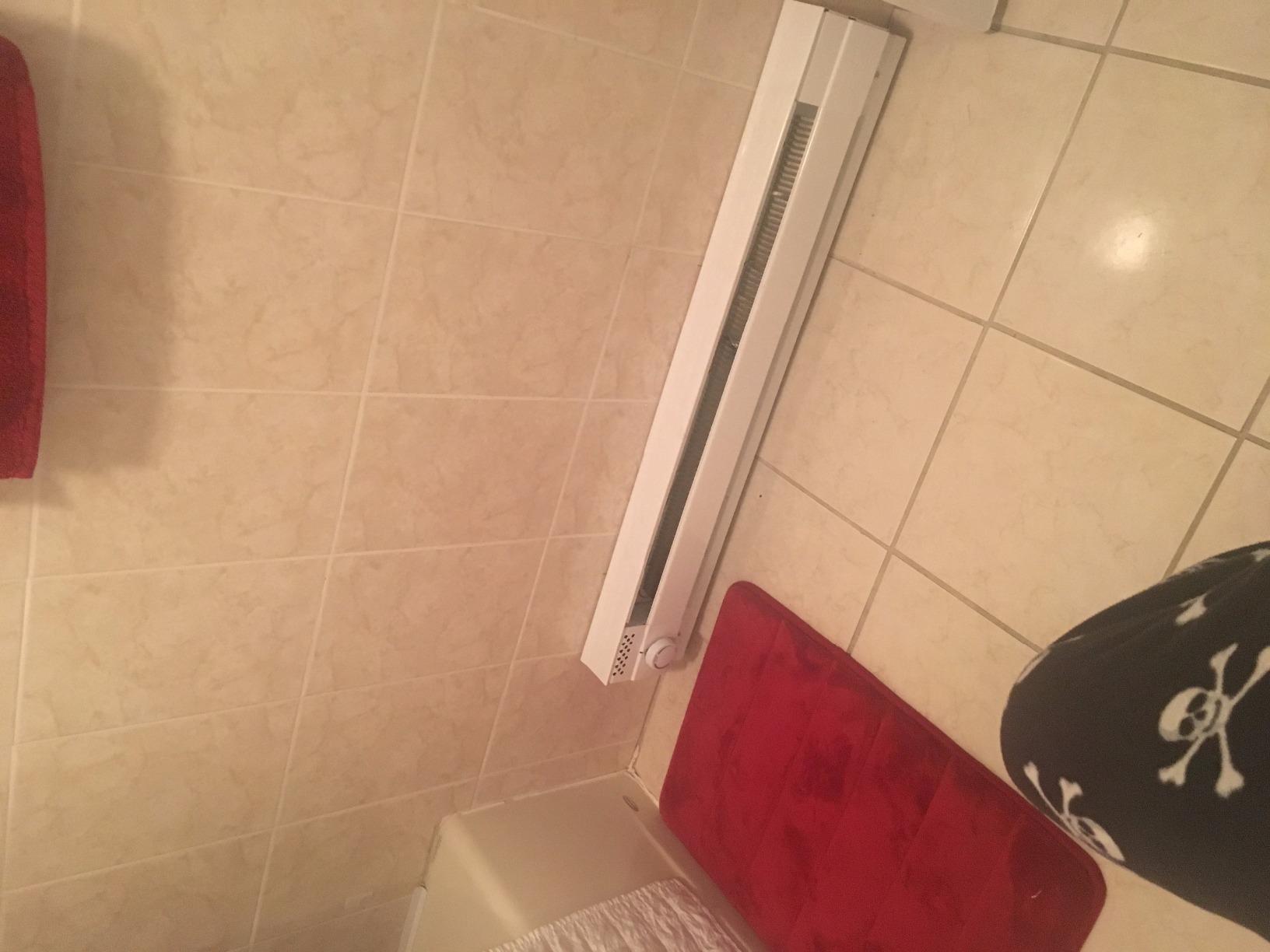 Cadet F Series 36 in. Electric Baseboard Heater (Model: 3F750-1W, Part: 05532), 120 Volt, 750 Watt, White customer photo 1
