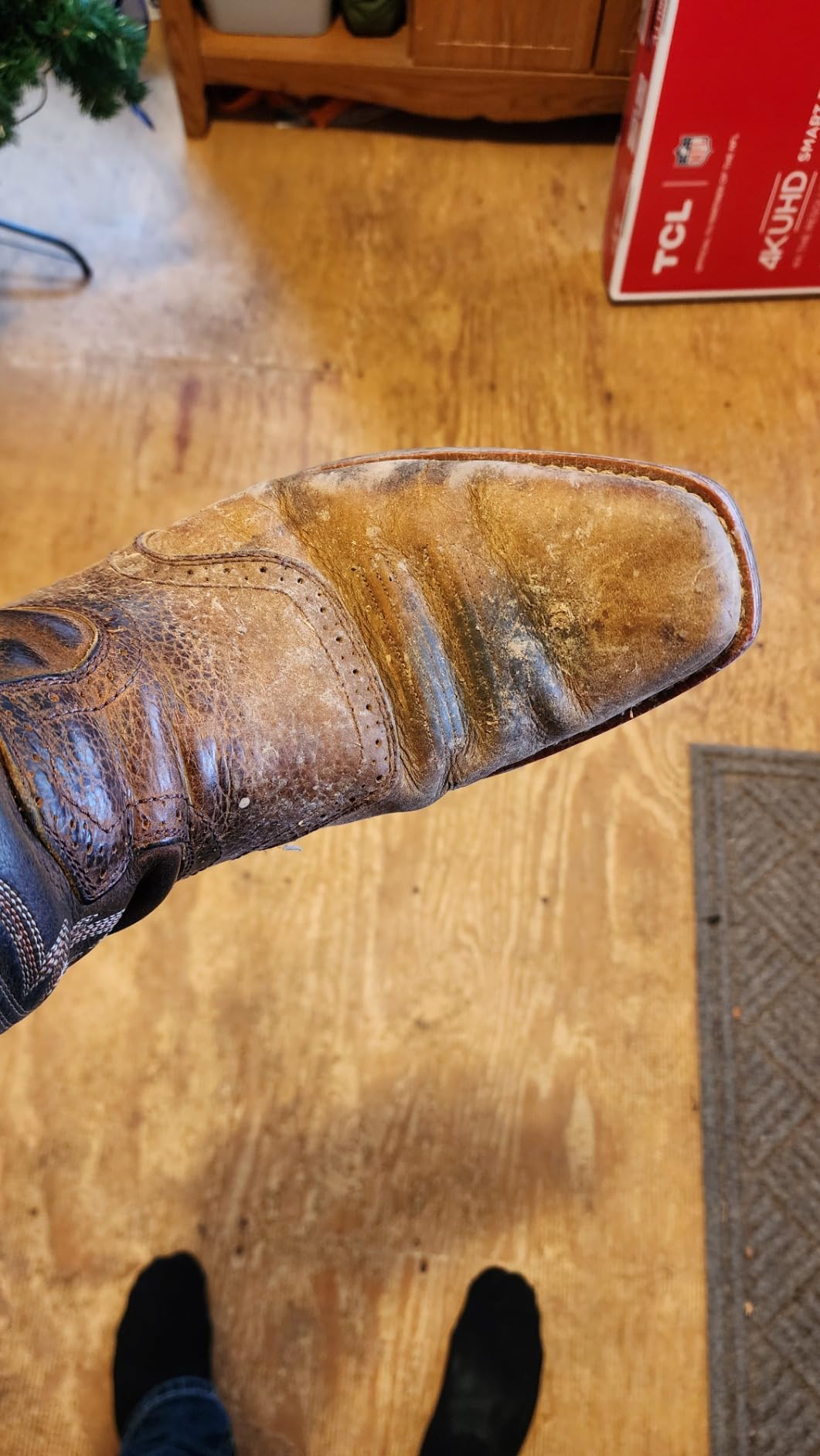 Ariat Heritage Roughstock Western Boot - Men's Square Toe Leather Work Boot customer photo 2