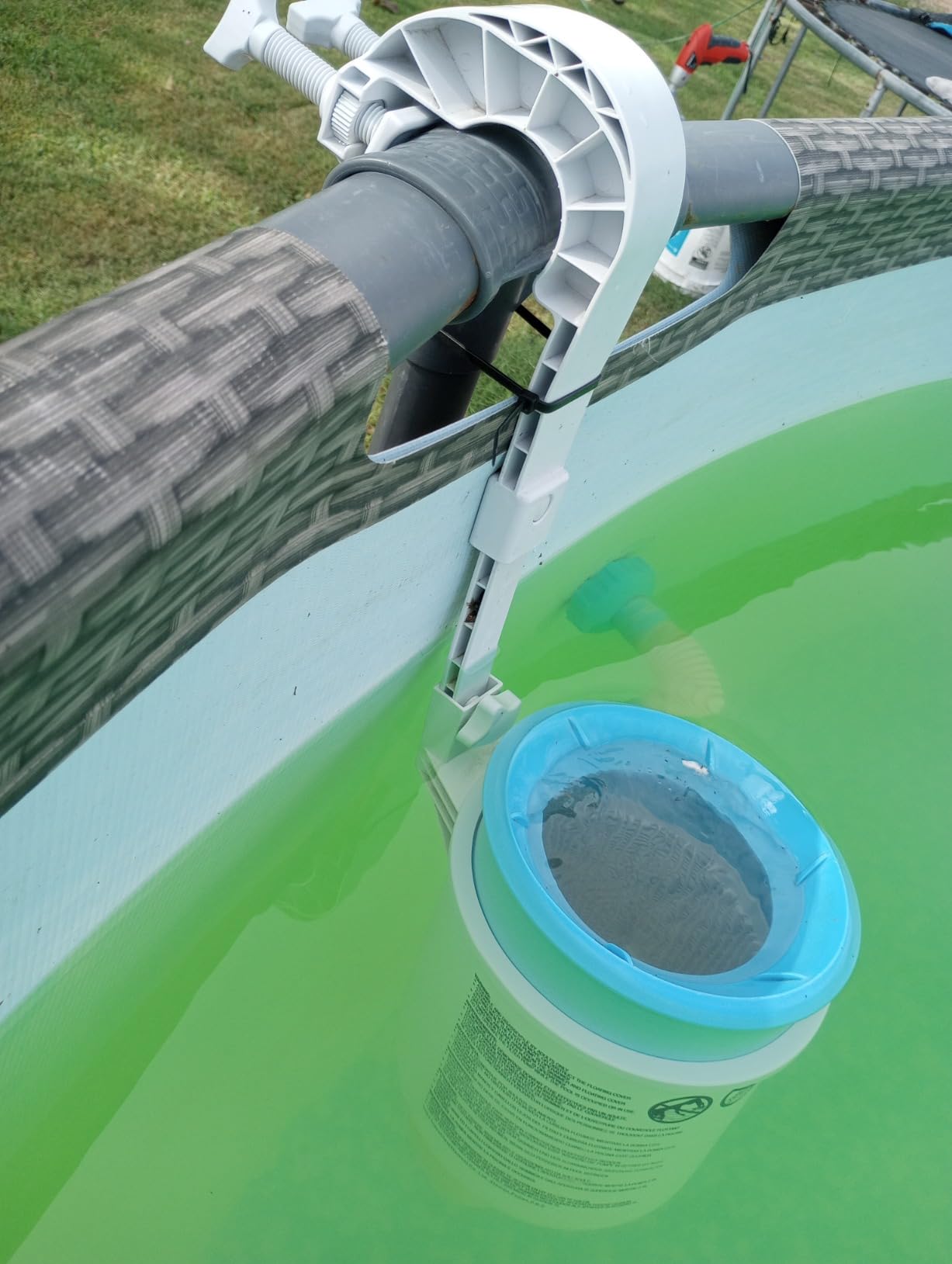 Intex Deluxe 800 GPH+ Wall-Mounted Swimming Pool Surface Automatic Skimmer customer photo 1