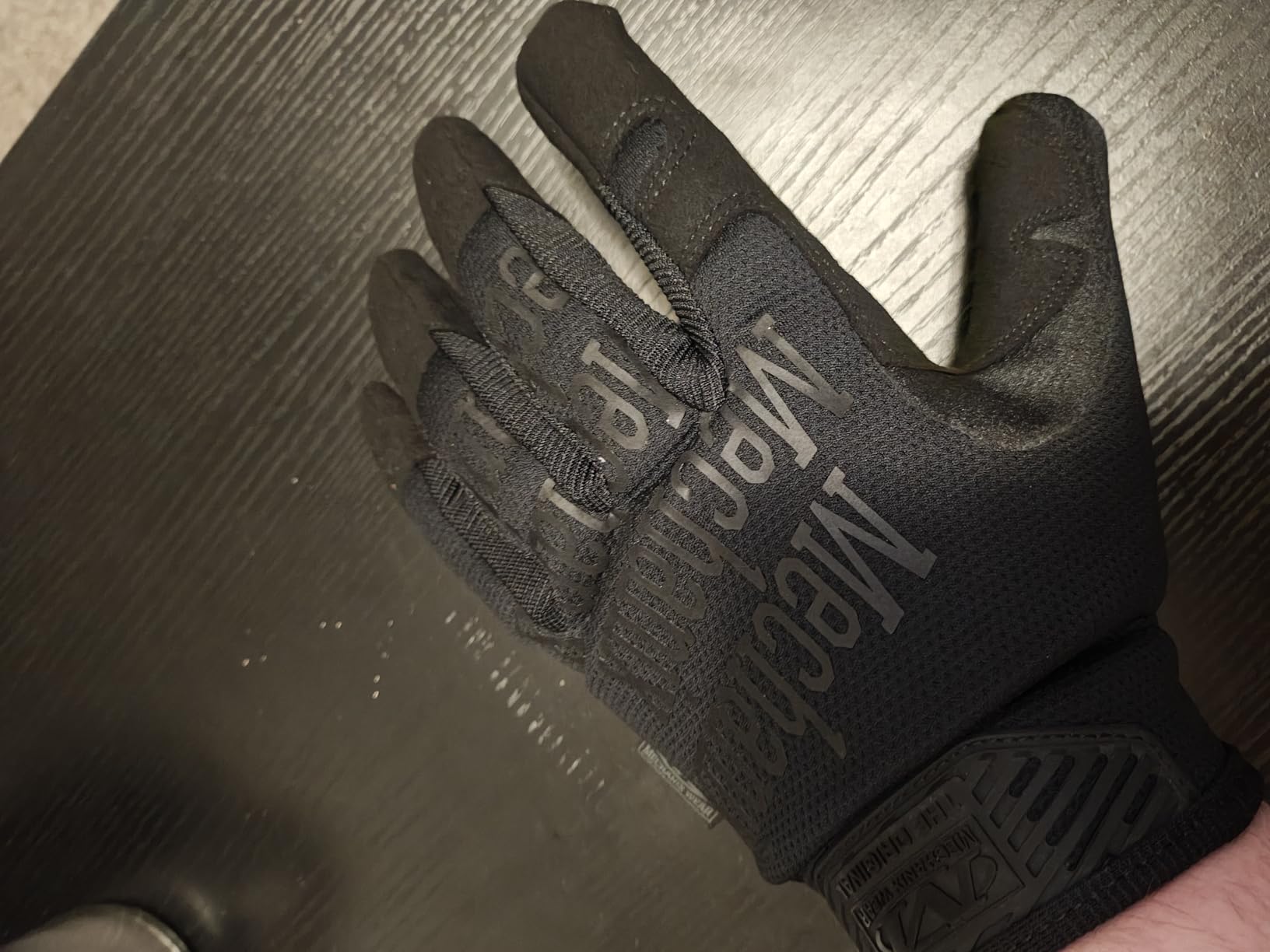 Mechanix Wear Original Coyote Tactical Gloves, Large | Secure Fit & Flexible Grip for Multi-Purpose Use, Durable Touchscreen Safety Gloves Designed for Men customer photo 1