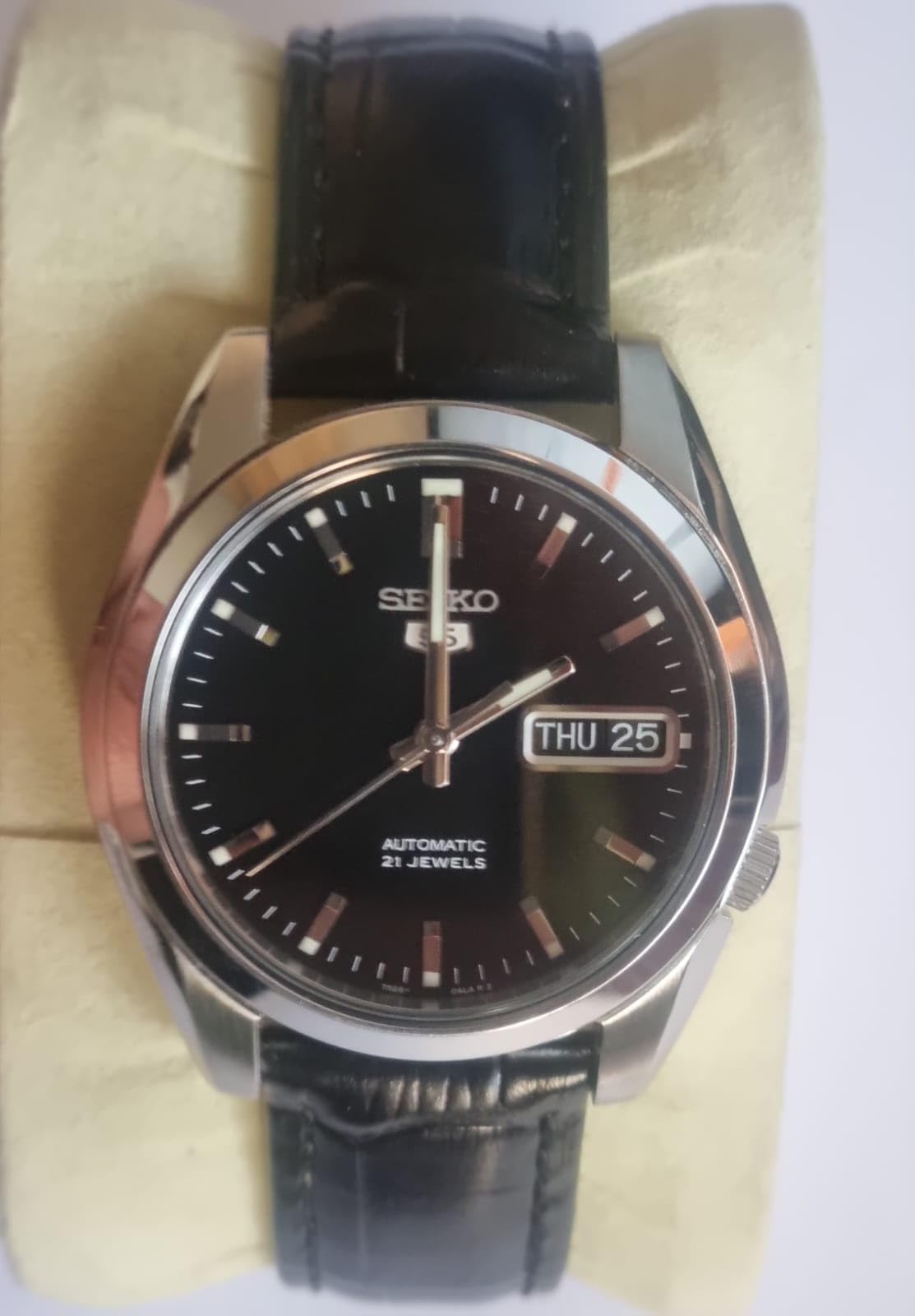 Seiko Men's SNK361 Stainless Steel Analog with Black Dial Watch customer photo 2