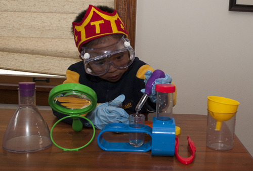 Learning Resources Primary Science Lab Set | Experiments for Kids, Chemistry Toy, Pretend Play, STEM Projects, Classroom Must Haves, Teacher Supplies customer photo 2