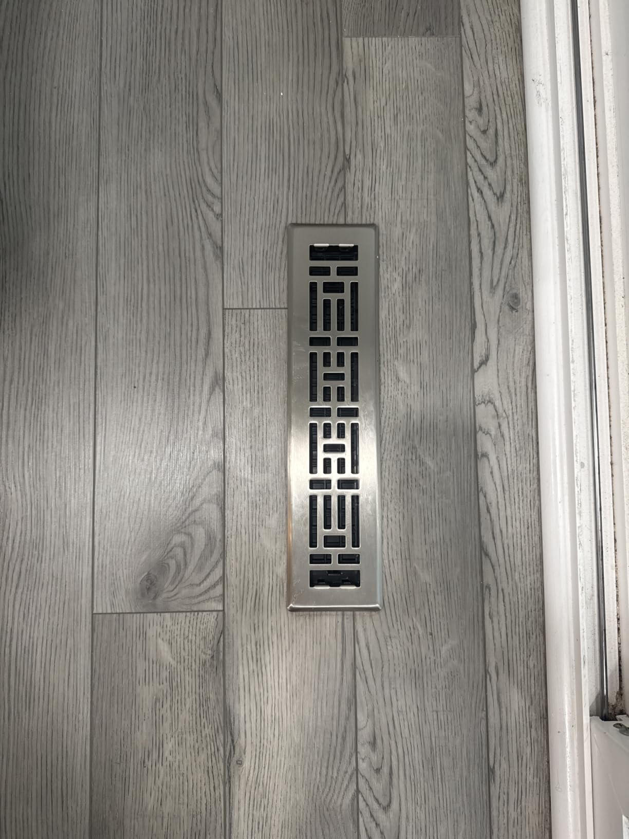 Decor Grates Metal Oriental Decorative Air Vent Cover 4x10 Floor Register - Adjustable Control Lever - Rubbed Bronze customer photo 1