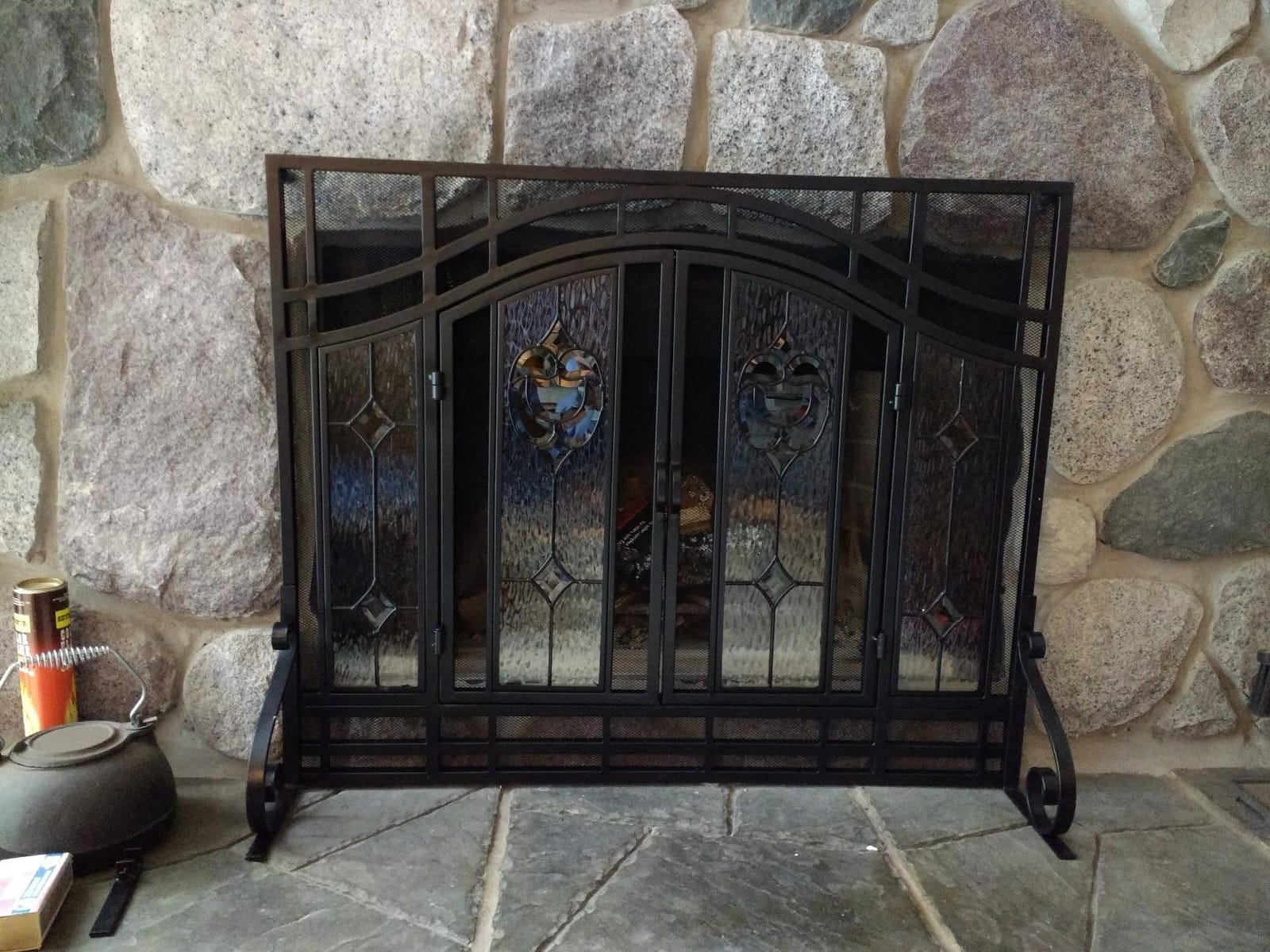 Plow & Hearth Metal Fireplace Screen Glass Floral Black | 38