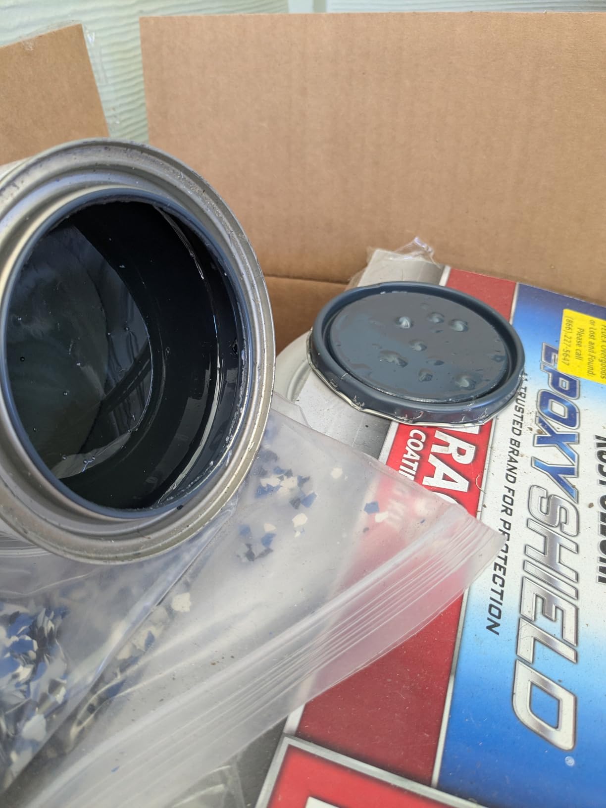 Rust-Oleum 261845 EPOXYSHIELD Garage Floor Coating Kit, 2.5 Car, Gloss Gray customer photo 2