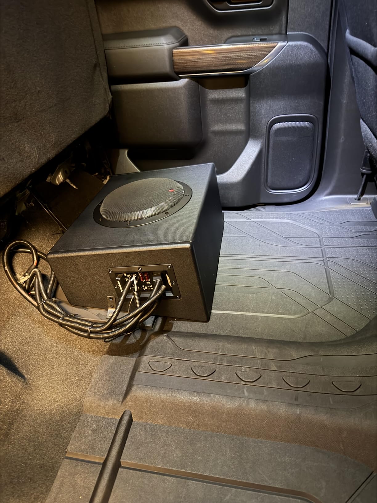 Rockford Fosgate Punch P300-10 Amplified 10