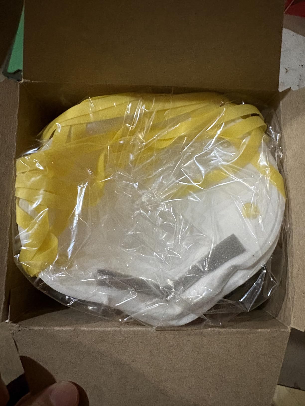 3M Particulate Disposable Respirator 8210, N95, Pack of 20, NIOSH APPROVED | Two-Strap Cup Style Design, Lightweight, Cushioning Nose Foam customer photo 1
