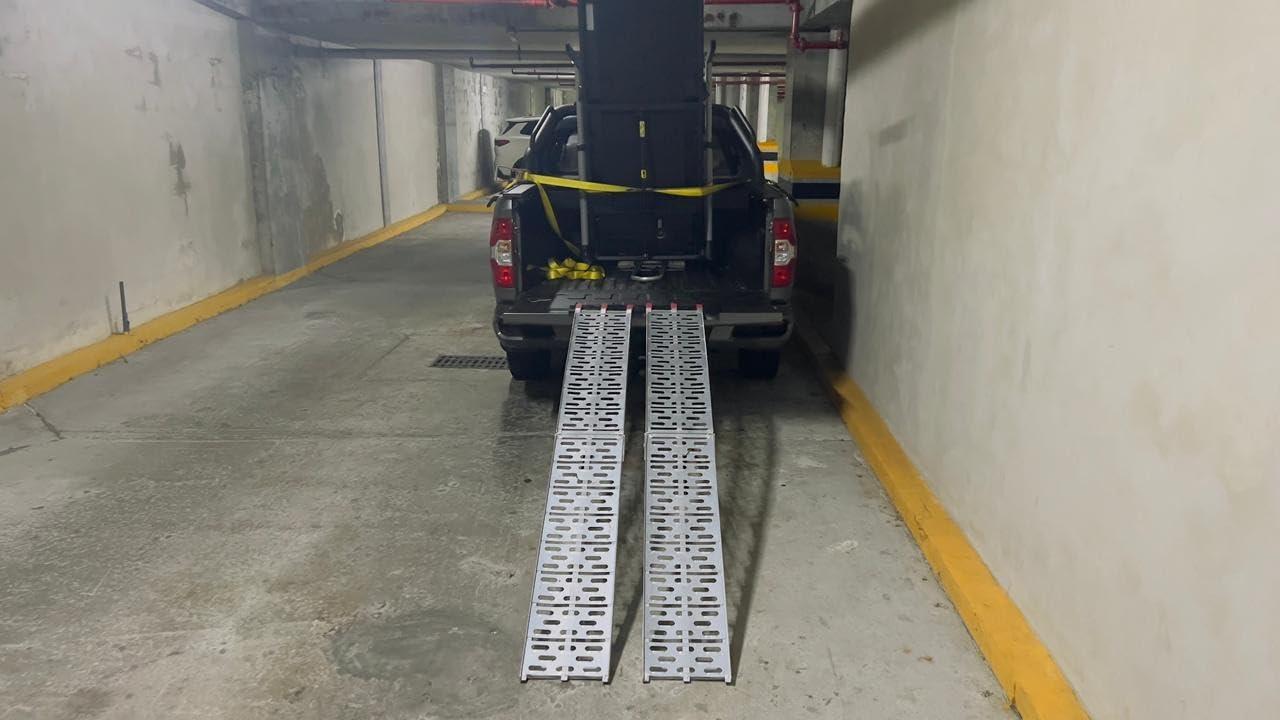 7.5' ATV Loading Ramps, 1,500 lb Capacity, Titan Ramps | Aluminum loading=