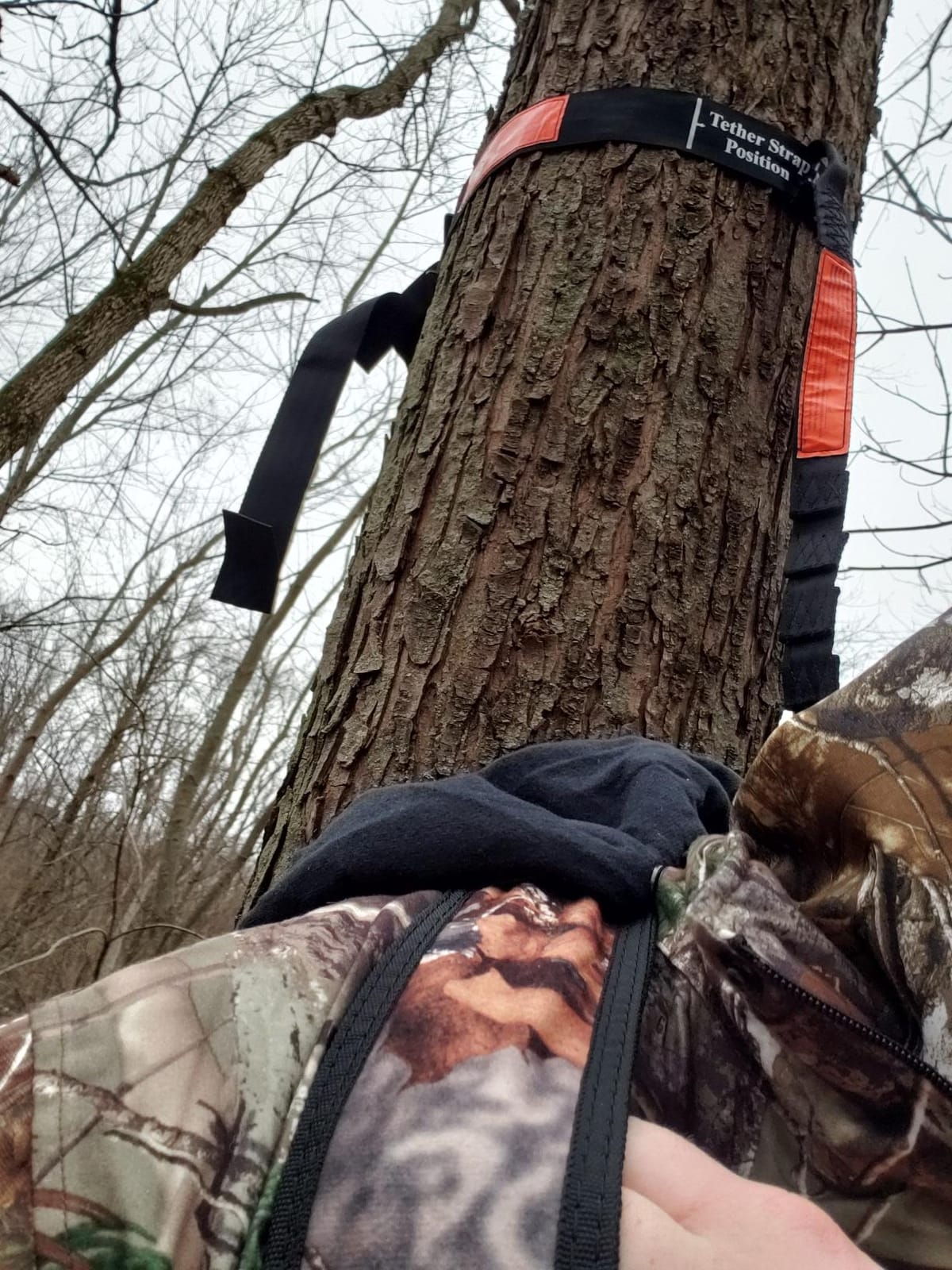 Hunter Safety System X-1 Bow-Hunter Harness for Tree-Stand Hunting, Lightweight Comfortable Safe All-Season Great Mobility, Small/Medium, Camo customer photo 1
