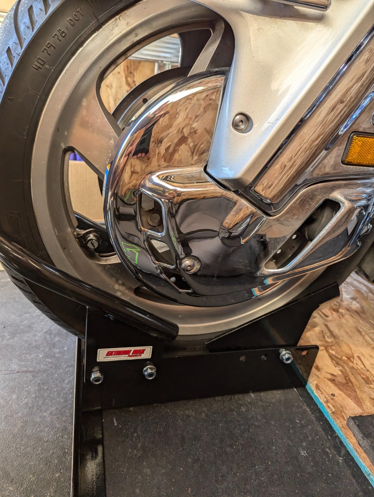 Extreme Max 5001.5010 Motorcycle Wheel Chock customer photo 2