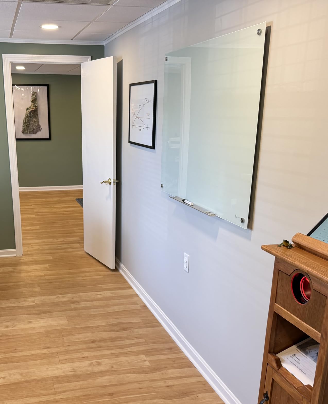 Quartet Whiteboard, Glass Dry Erase Board, Magnetic, 6' x 4', Infinity Frameless Mounting, White Surface, Accessory Tray, 1 Dry Erase Marker and 2 Glass Board Magnets (G7248W) customer photo 1