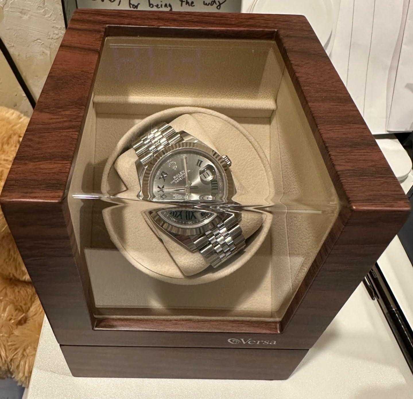 Single Watch Winder by Versa - Elite Automatic Watch Winder - Quiet Japanese Motor - 12 Settings - Compatible with Rolex's, Cartier, Omega, and More customer photo 2