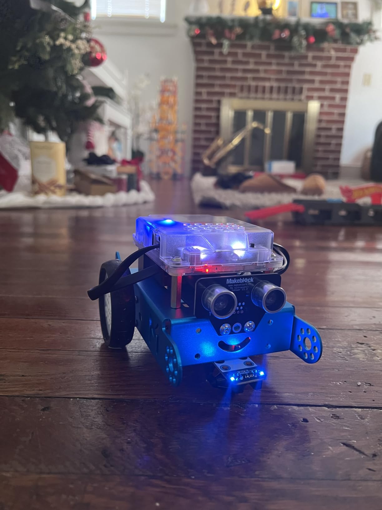 Makeblock mBot STEM Coding Toys Robotics for Kids Ages 8-12 | Learn to Code with Scratch & Arduino, STEM Robot Kits & Toys, Great Educational Building Robot Gift for Boys Girls 8+ customer photo 1