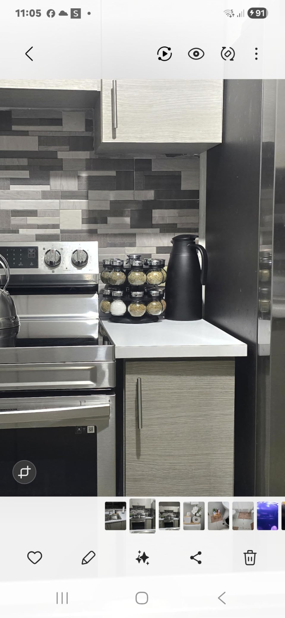 Kamenstein 16 Jar Ellington Revolving Countertop Spice Rack with Lift & Pour Caps and Spices Included, FREE Spice Refills for 5 Years: Black and Chrome customer photo 2