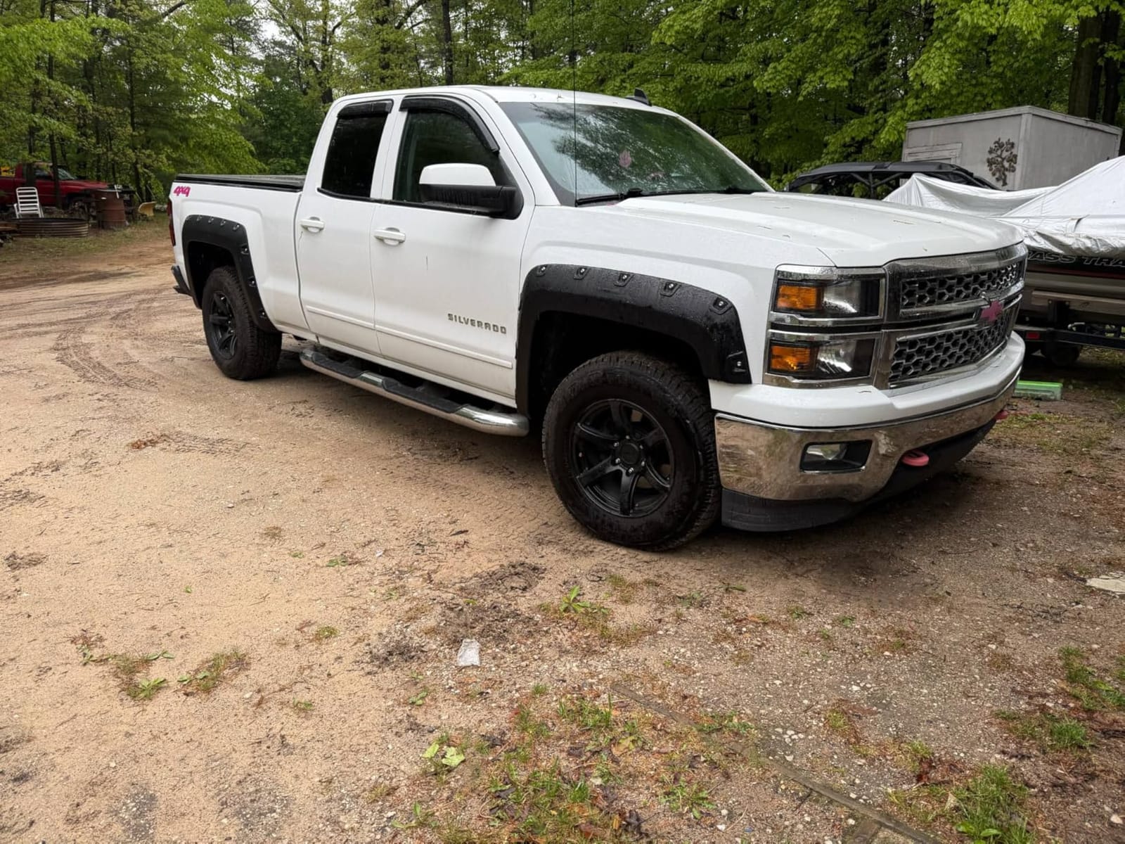 Tyger Auto Fender Flare Compatible with 2014-2018 Chevy Silverado 1500; 2015-2019 2500 3500HD 6.5' & 8' Bed, Smooth Textured Black Paintable Bolt-Riveted Style 4pc | TG-FF8C4128 customer photo 1